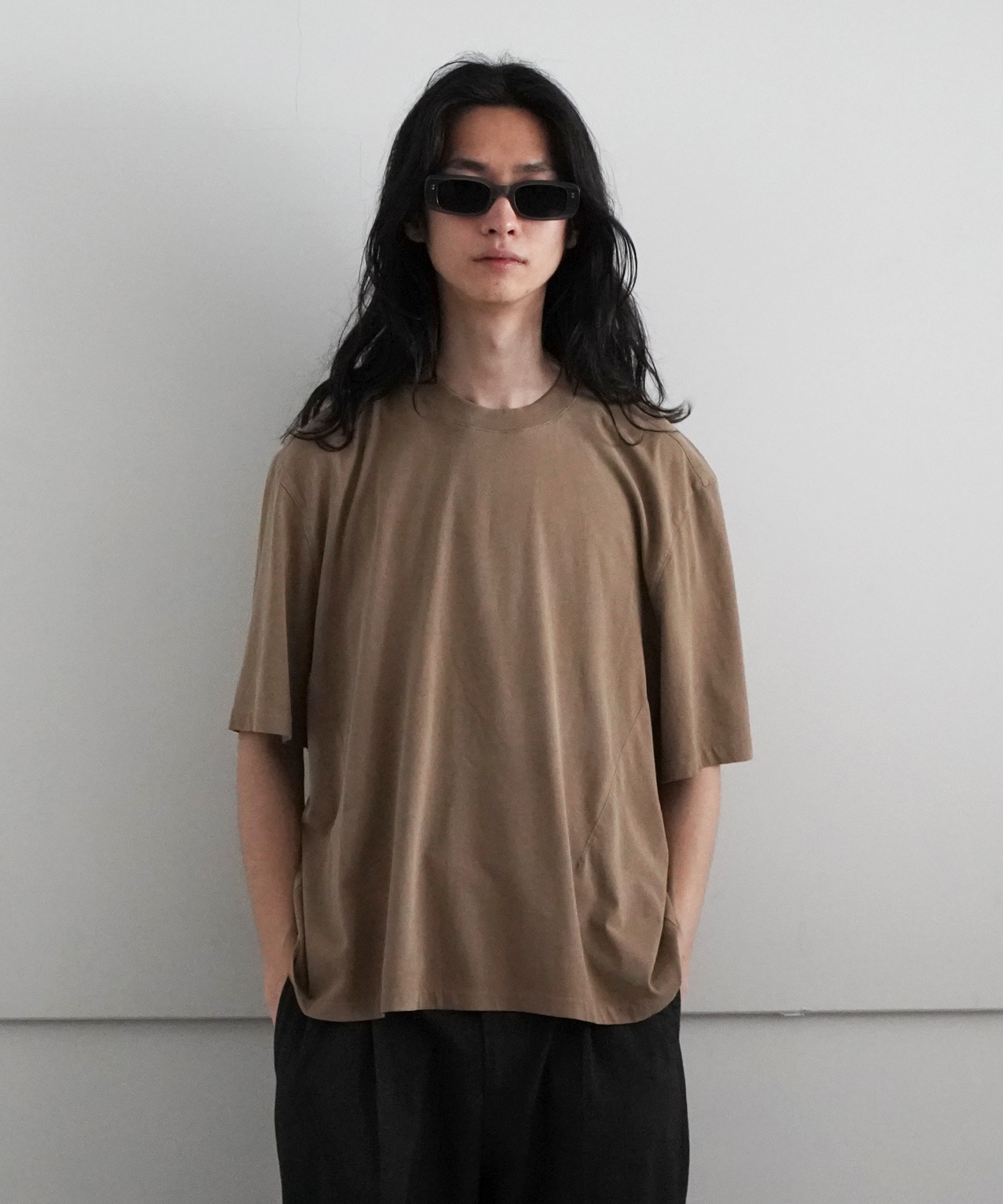 ENTIRE STUDIOS Dart tee "BRUNETTE"