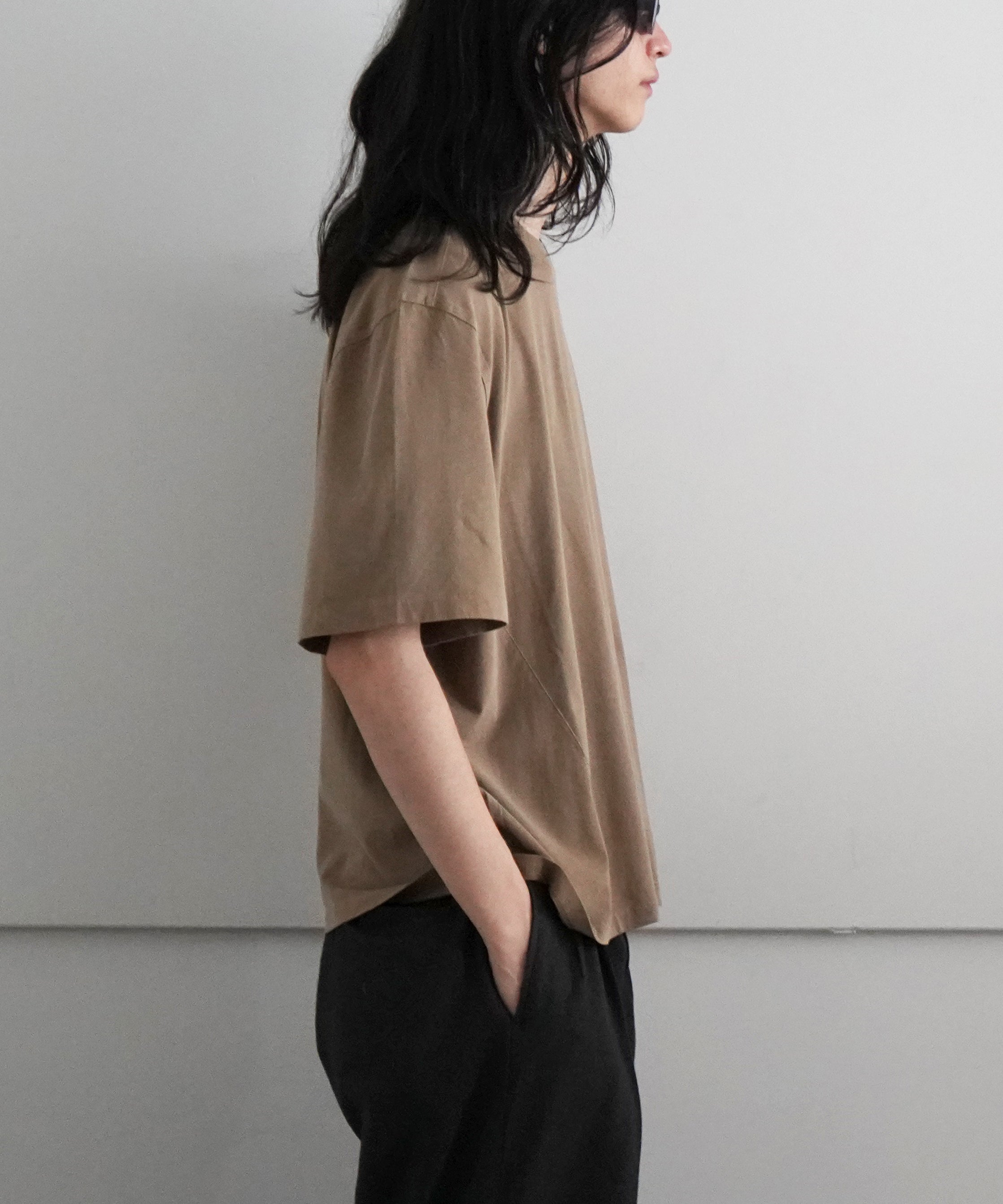 ENTIRE STUDIOS Dart tee "CORK"