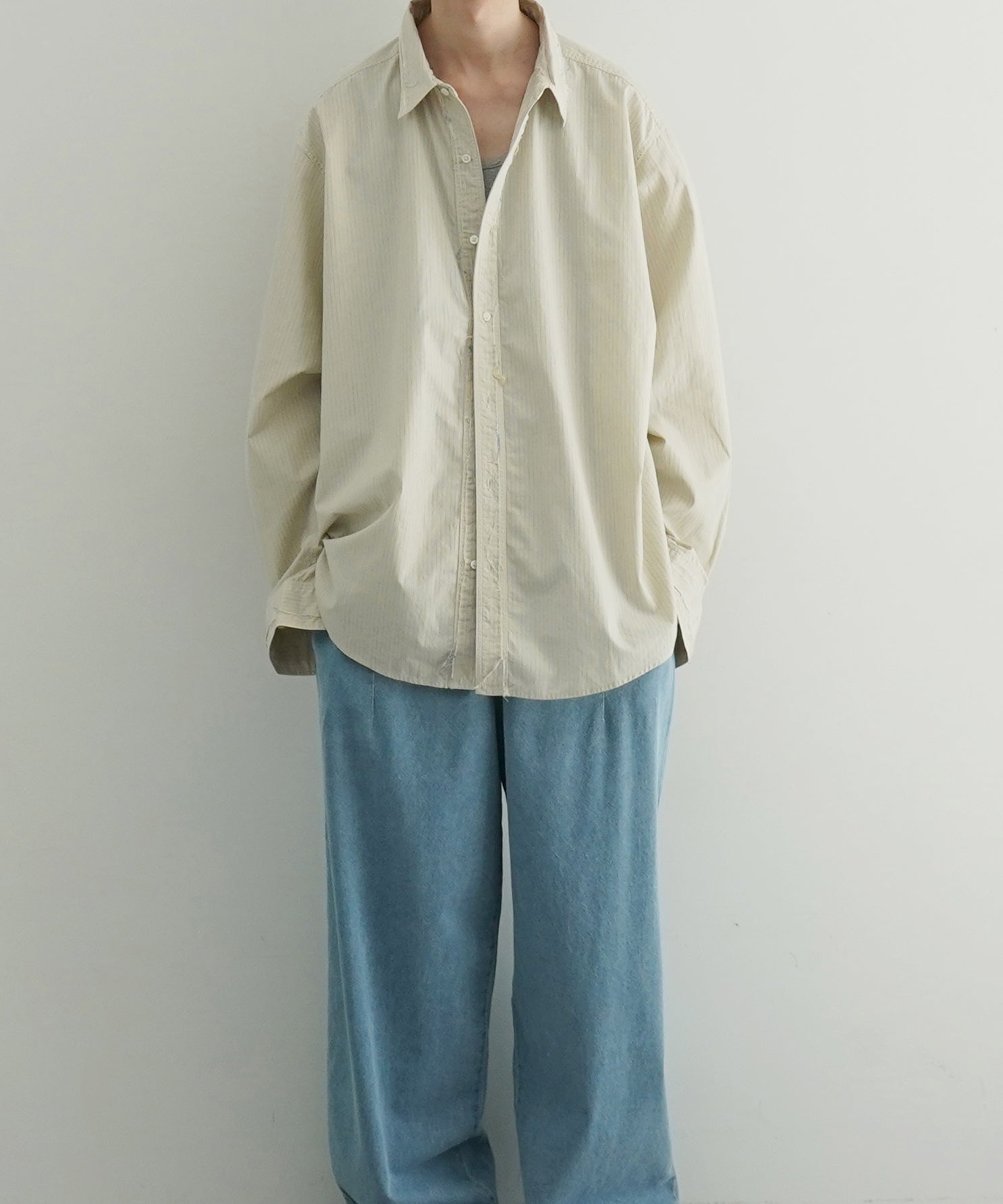 ISSUETHINGS 26a/59b-c-01 "LIGHT BLUE"