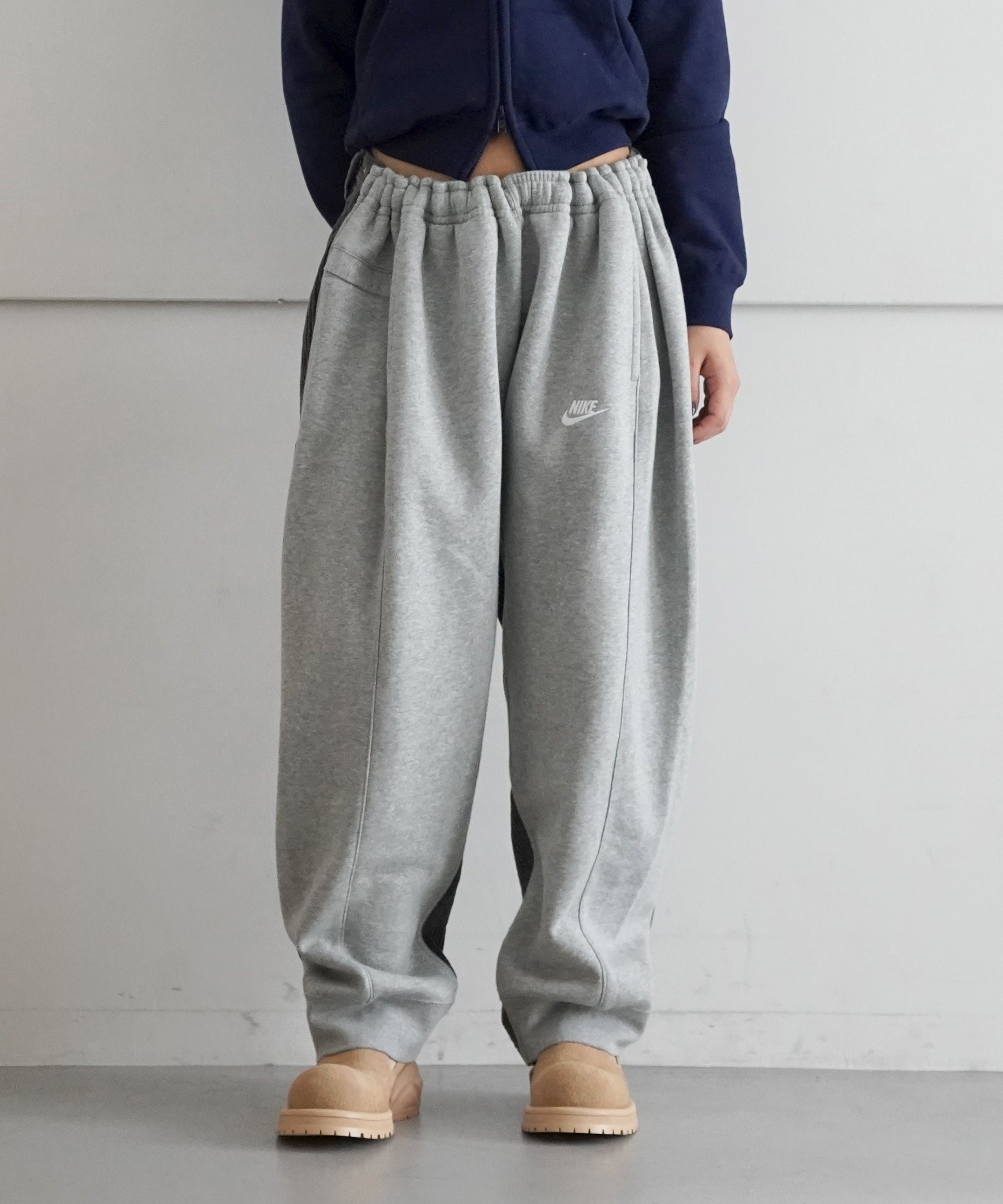 BLESS Over joggingcorduroy a "GREY / GREY"