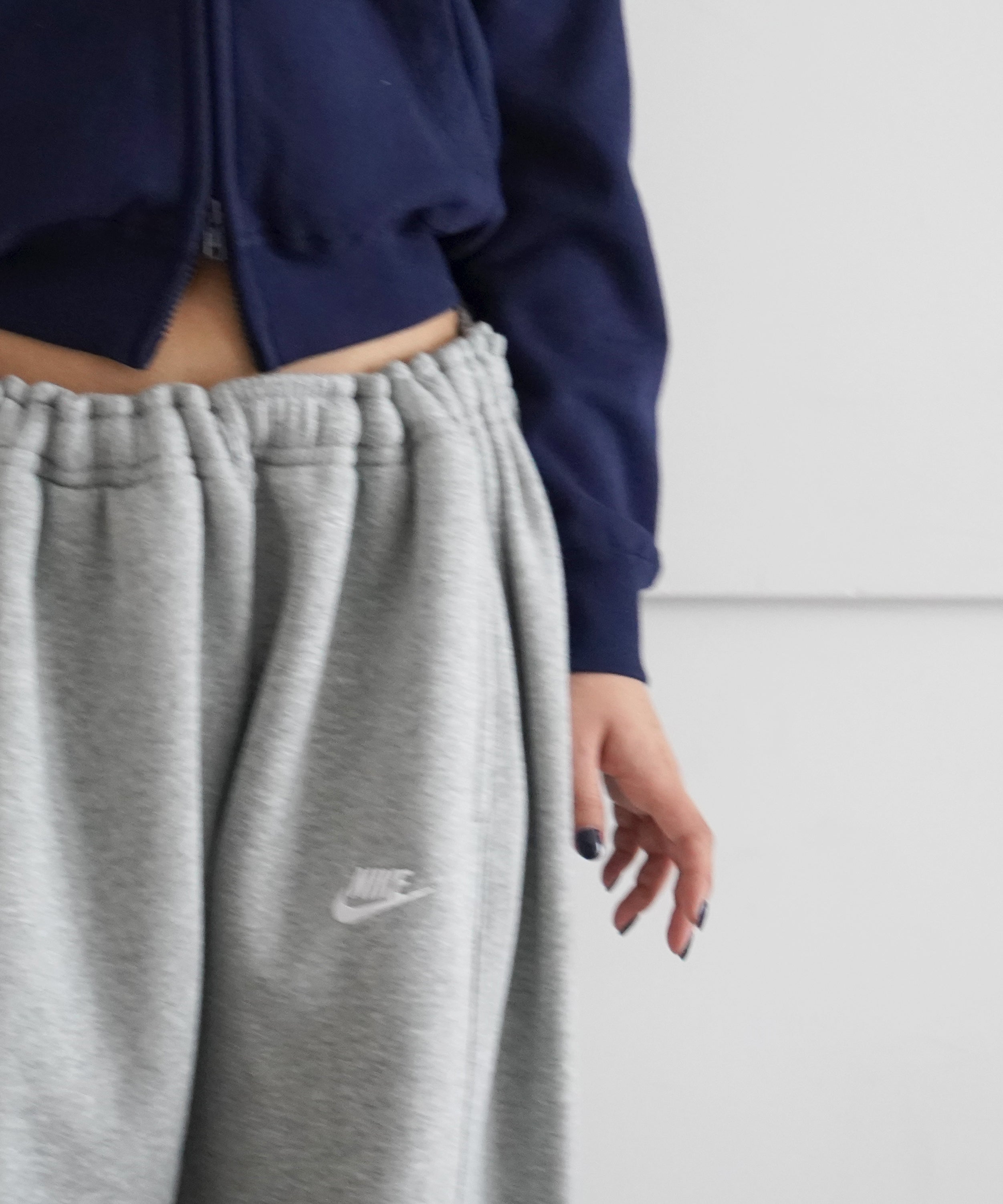 BLESS Over joggingcorduroy a "GREY / GREY"