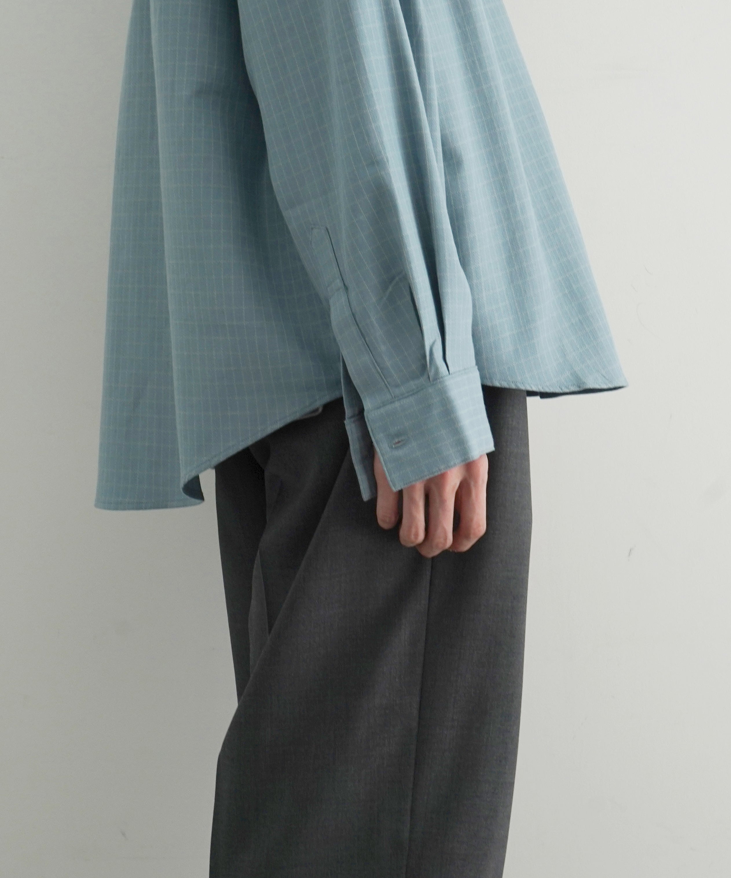 ISSUETHINGS 26a/102-c2-00 "BLUE"