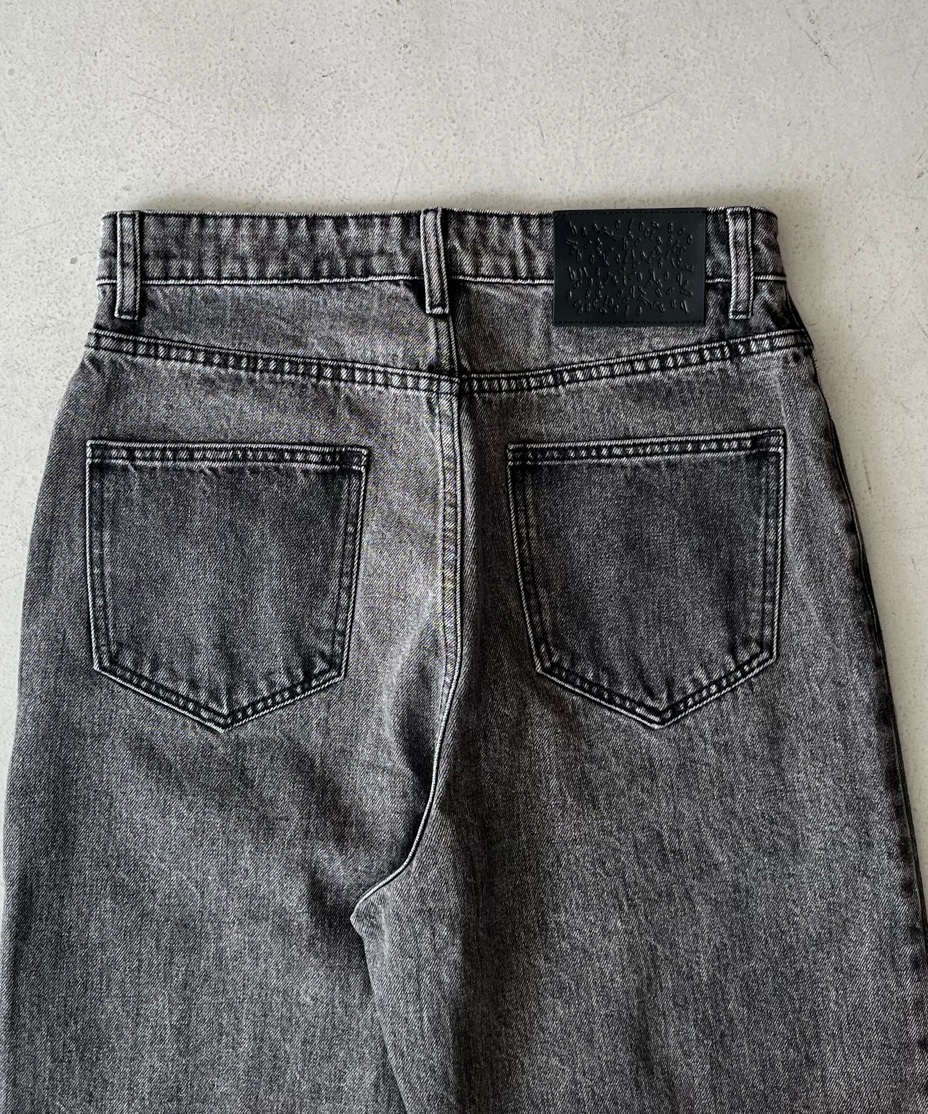 Basketcase lax baggy denim "FADED BLACK"