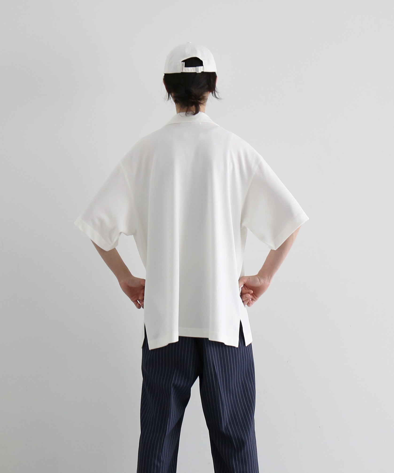 NEONSIGN Unfinished polo "hcs" "OFF WHITE"