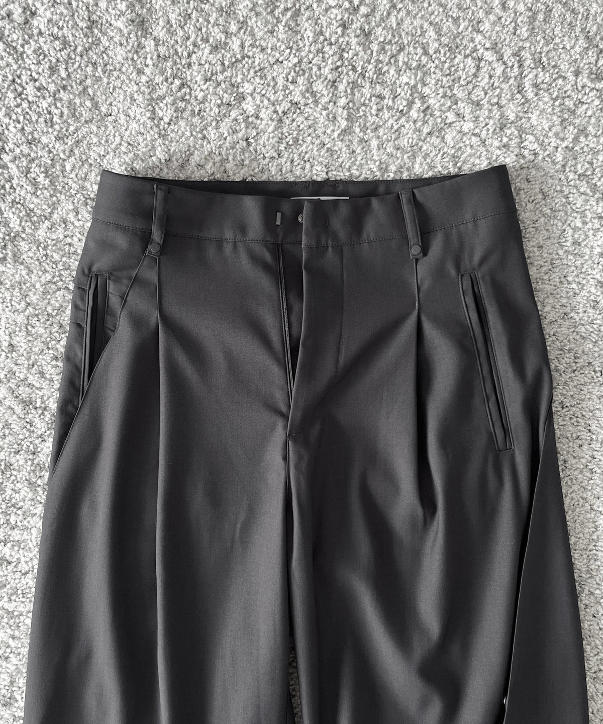 SAN SAN GEAR Wave trouser “DARK GREY”