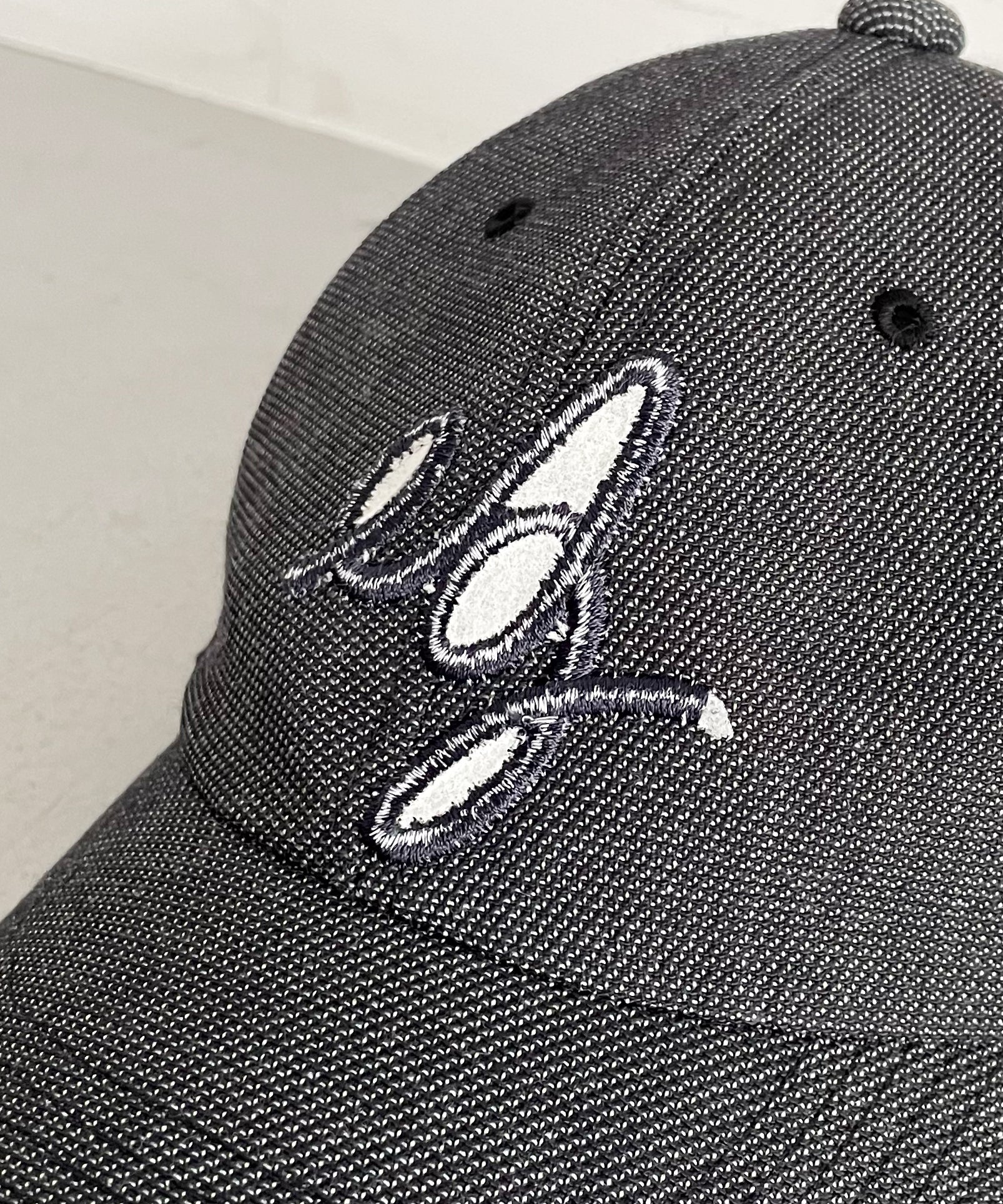 【EXCLUSIVE】ABELIA EDOWARD GOUCHA Aeg cap irre o "NAVY"