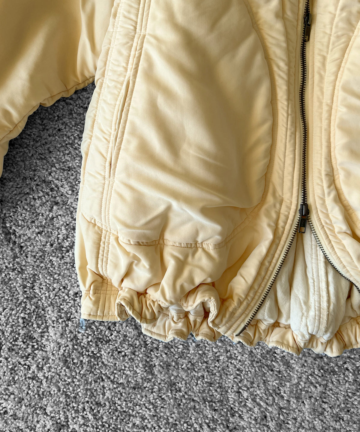 ISSUETHINGS 26b/122-rp/p/c-01 "LIGHT YELLOW"