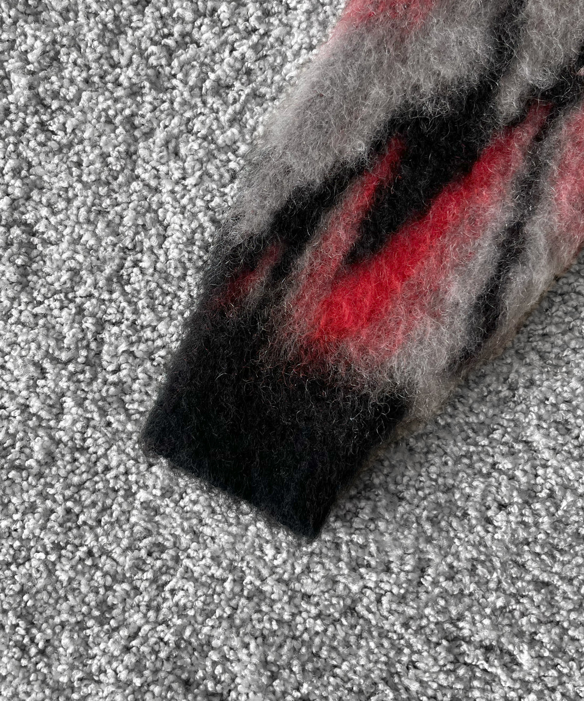 NEEDLES Mohair cardigan - abstract "BLACK / RED"