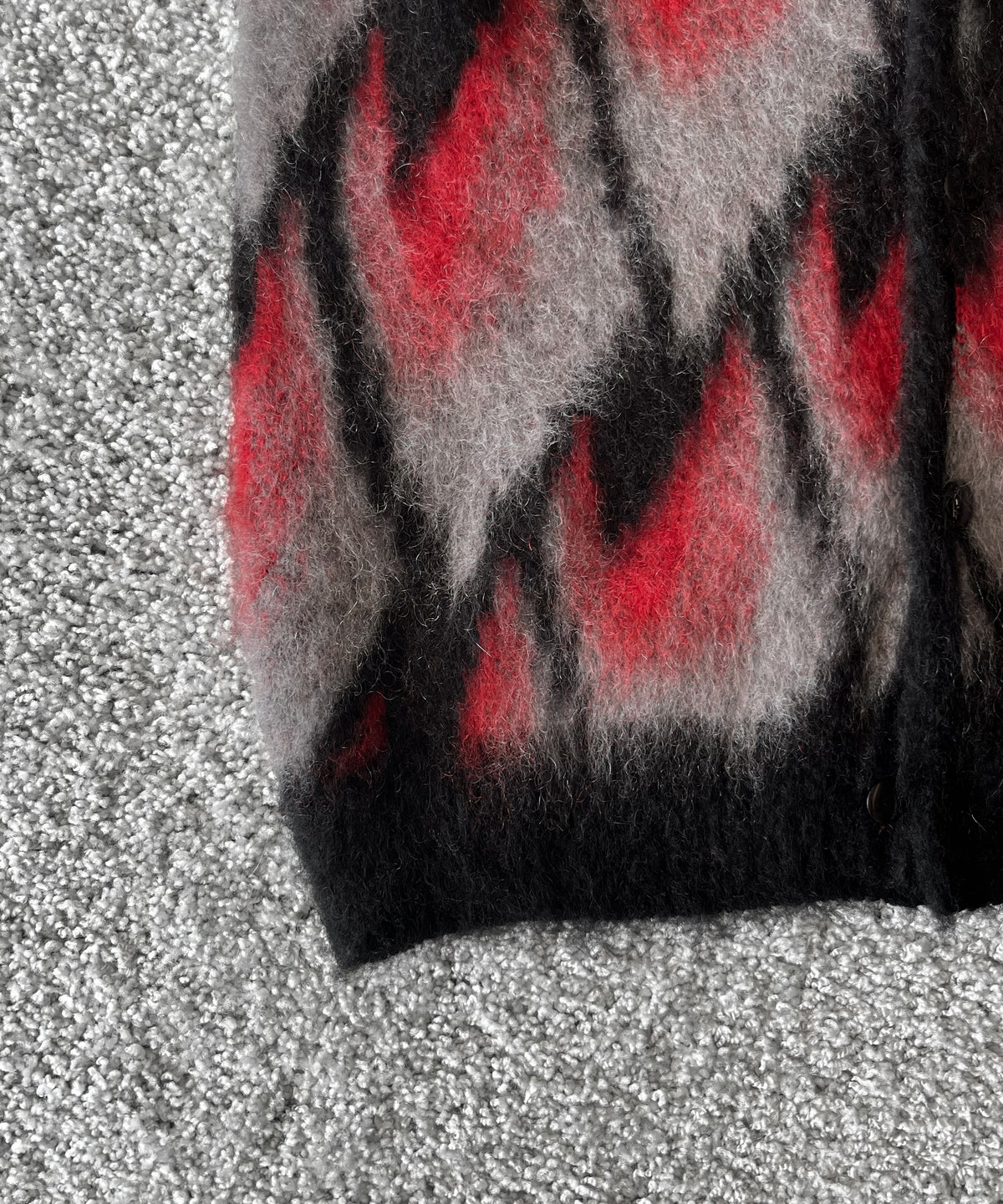 NEEDLES Mohair cardigan - abstract "BLACK / RED"