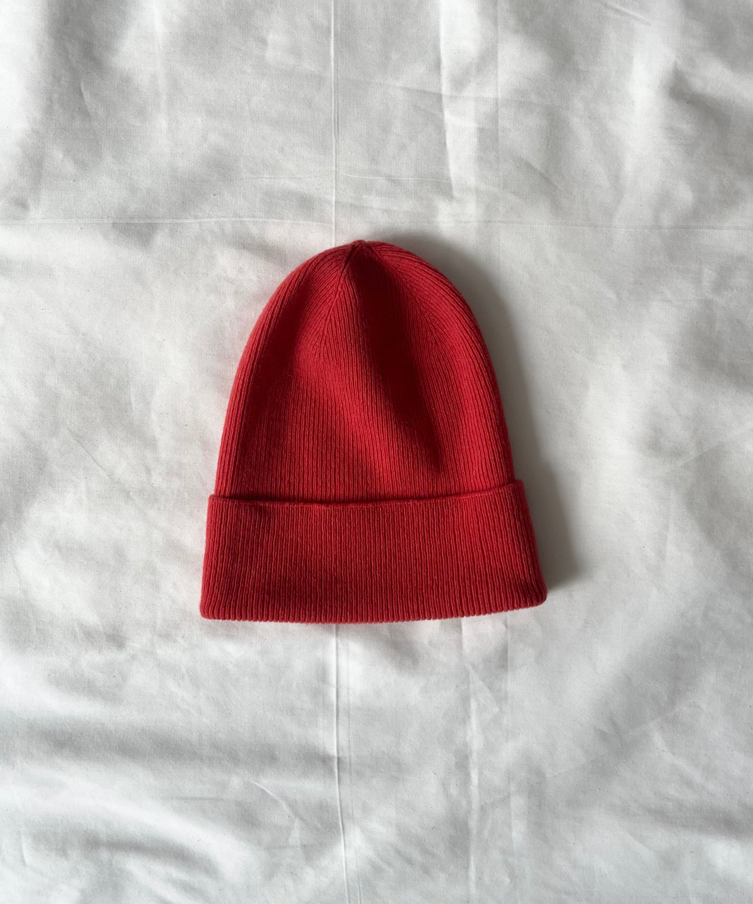 Baserange Whit beanie "MELOGRANO RED"