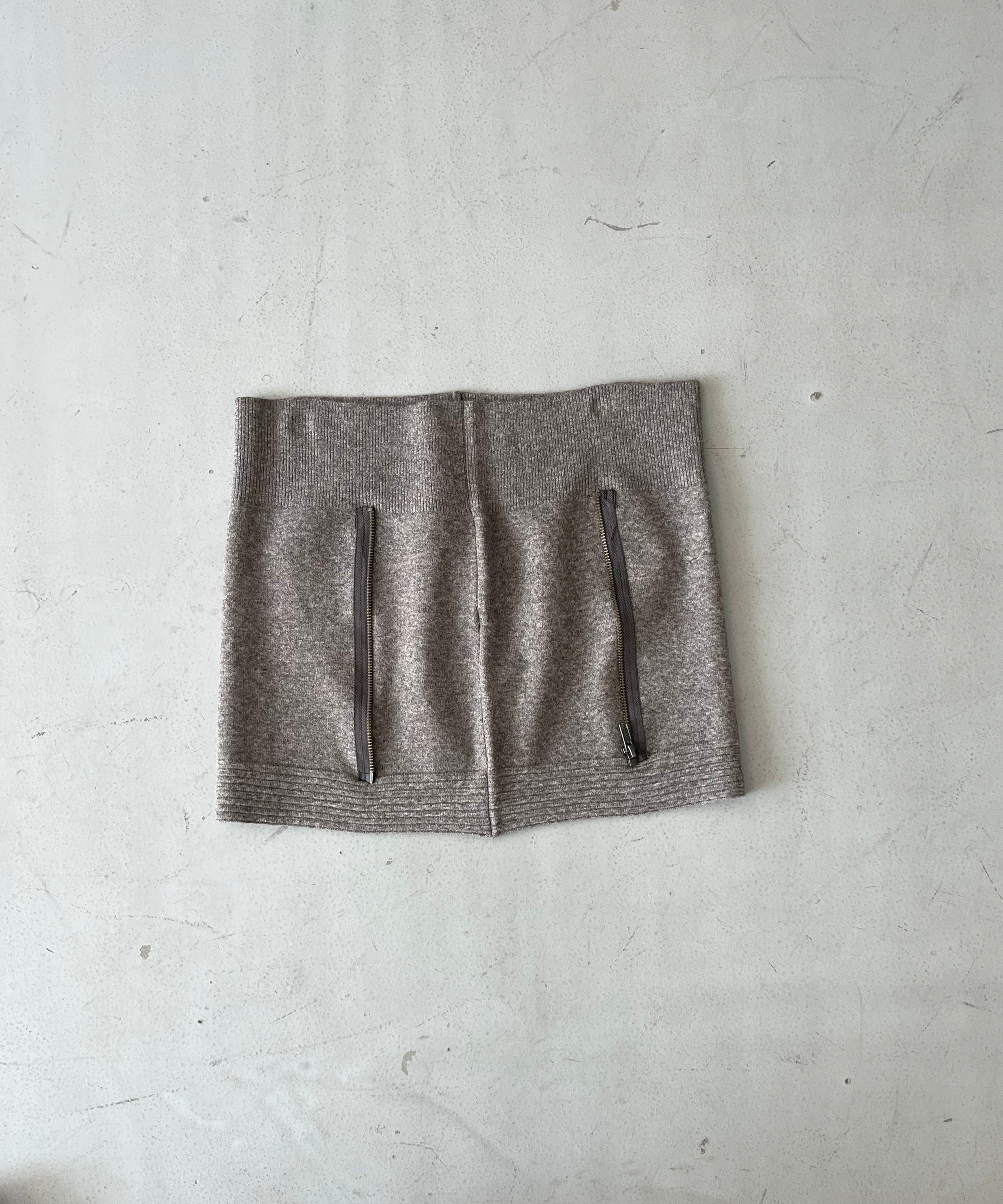 ULIKASANCTUS Zip knit tube top "LIGHT GREY"