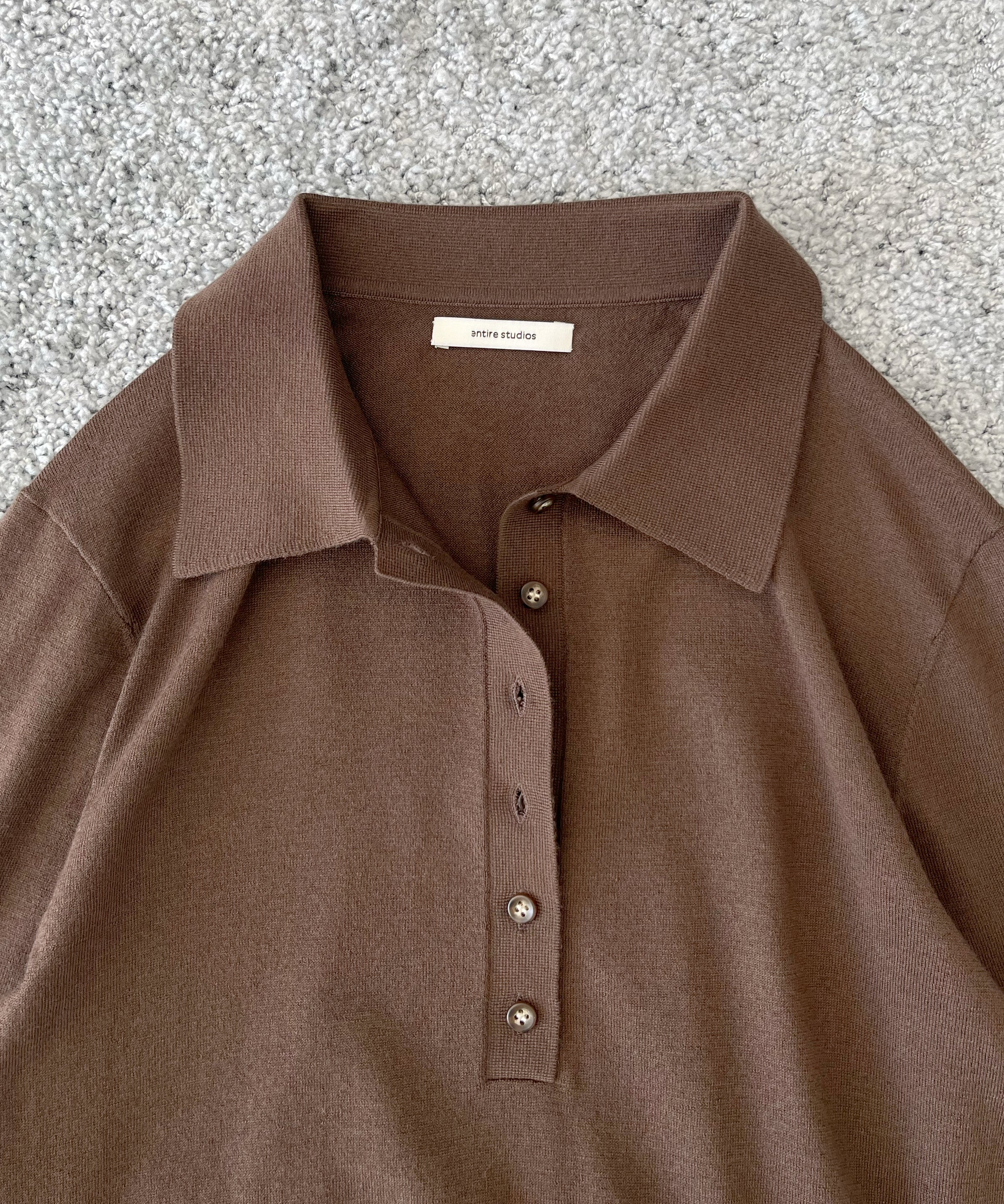 entire studios Split sleeve polo "RUSSULA"