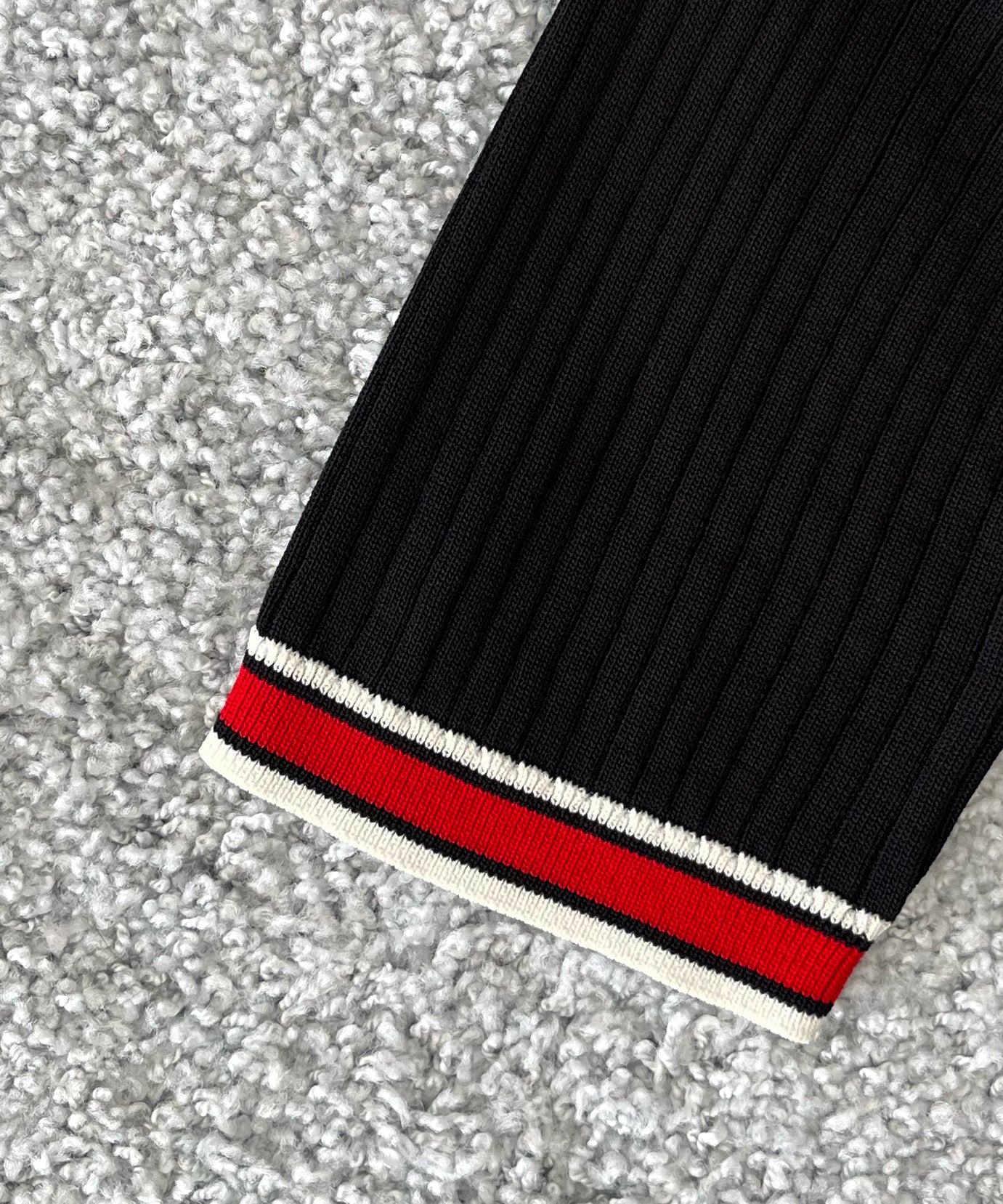 entire studios Ribbed polo "INFERNO"