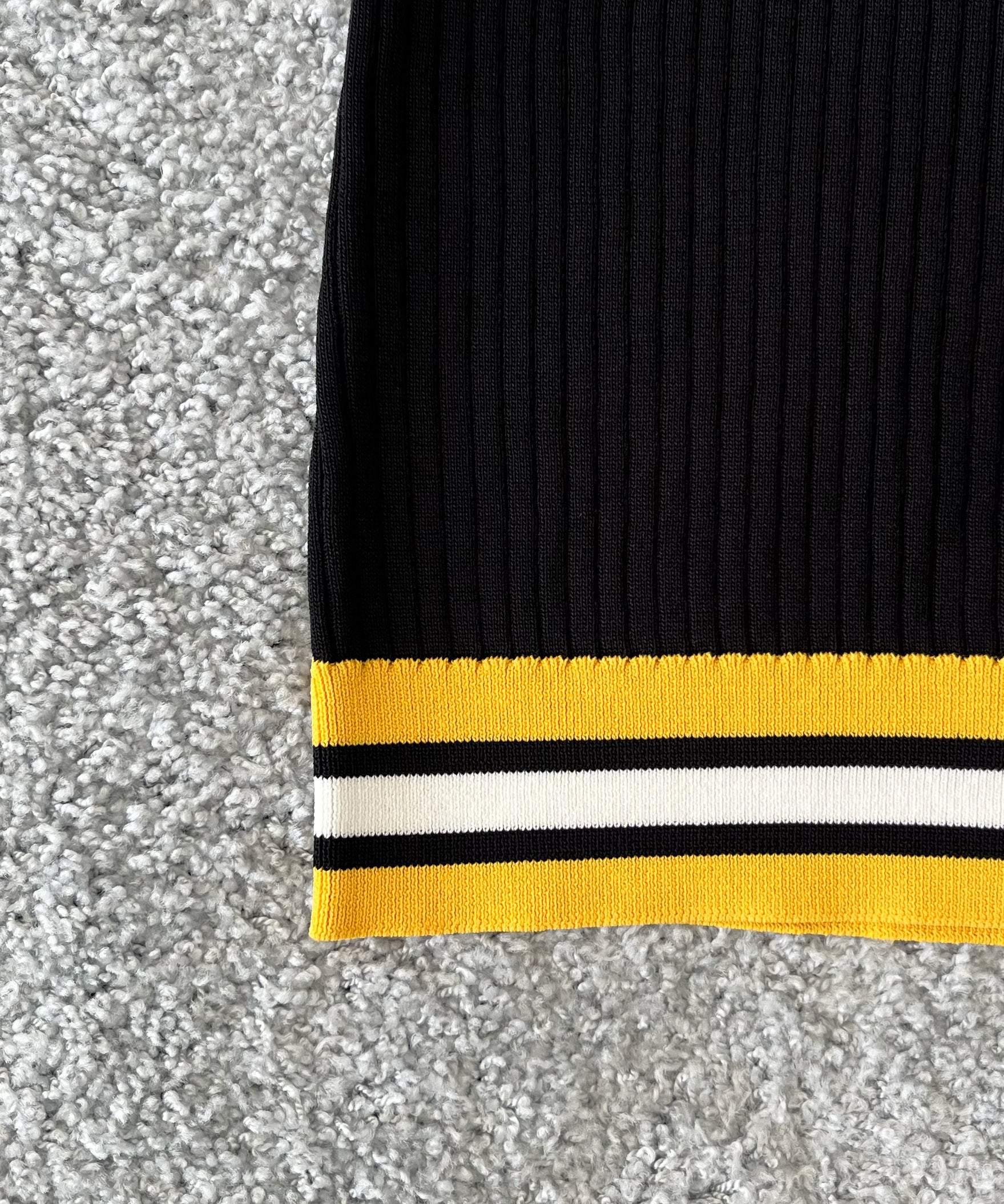entire studios Ribbed polo "INFERNO"