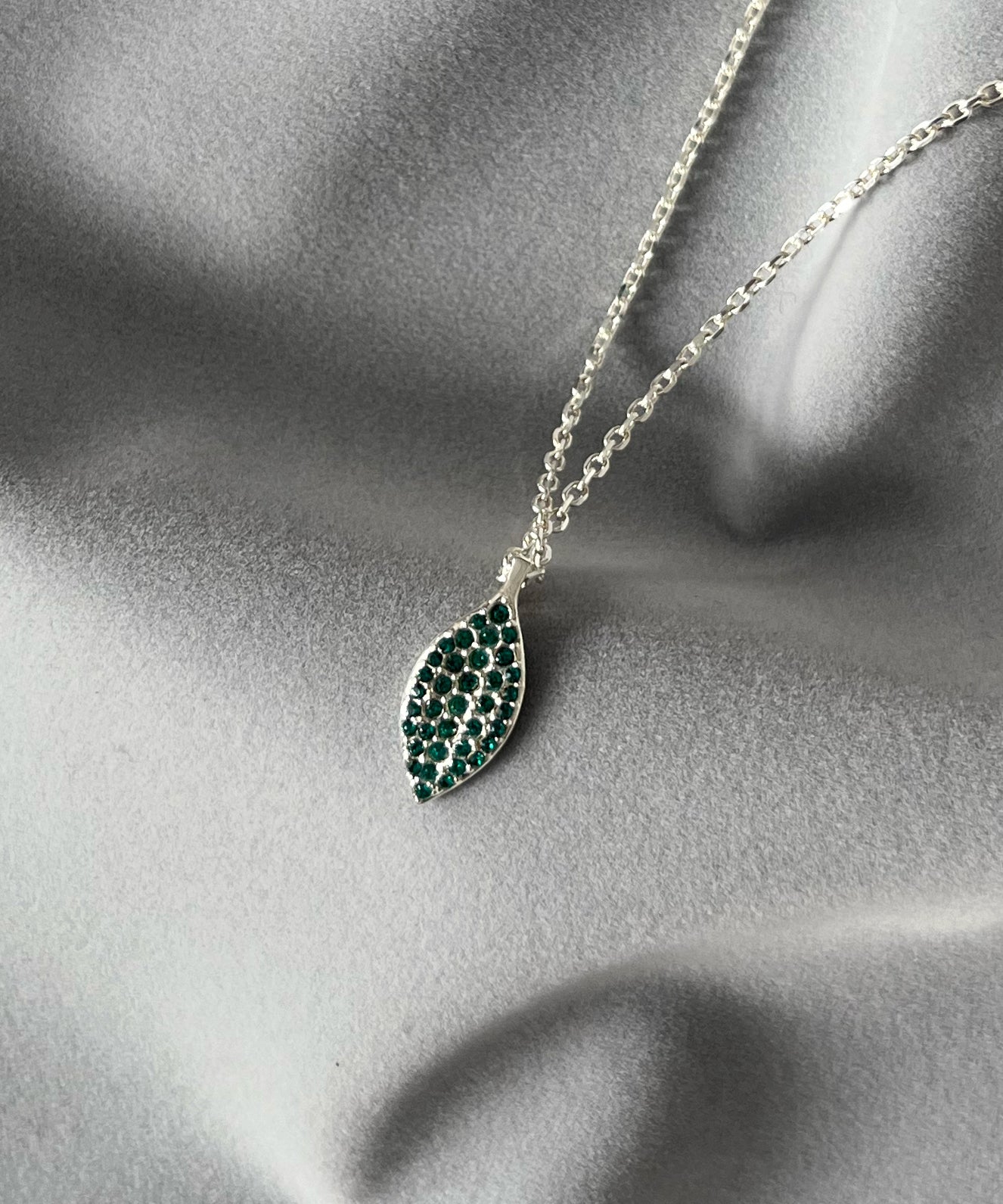SHRINE Sakaki necklace "SILVER"
