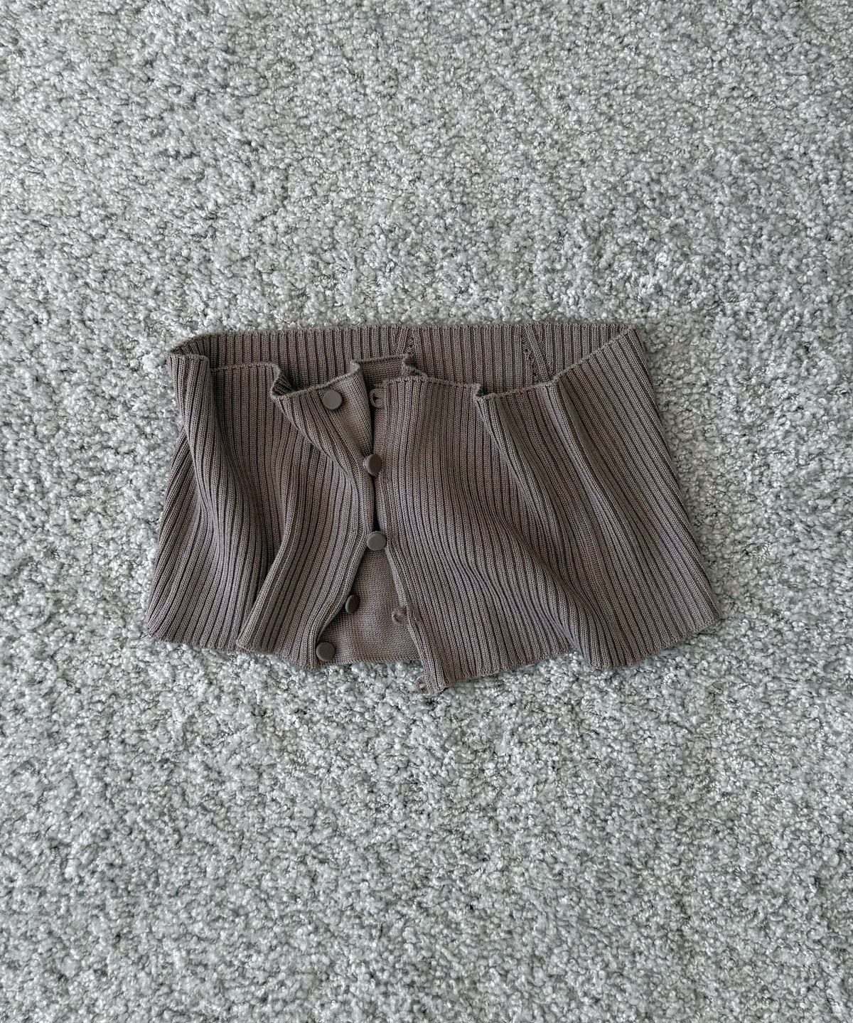 ULIKASANCTUS Buttoned knit scarf "SILVER"