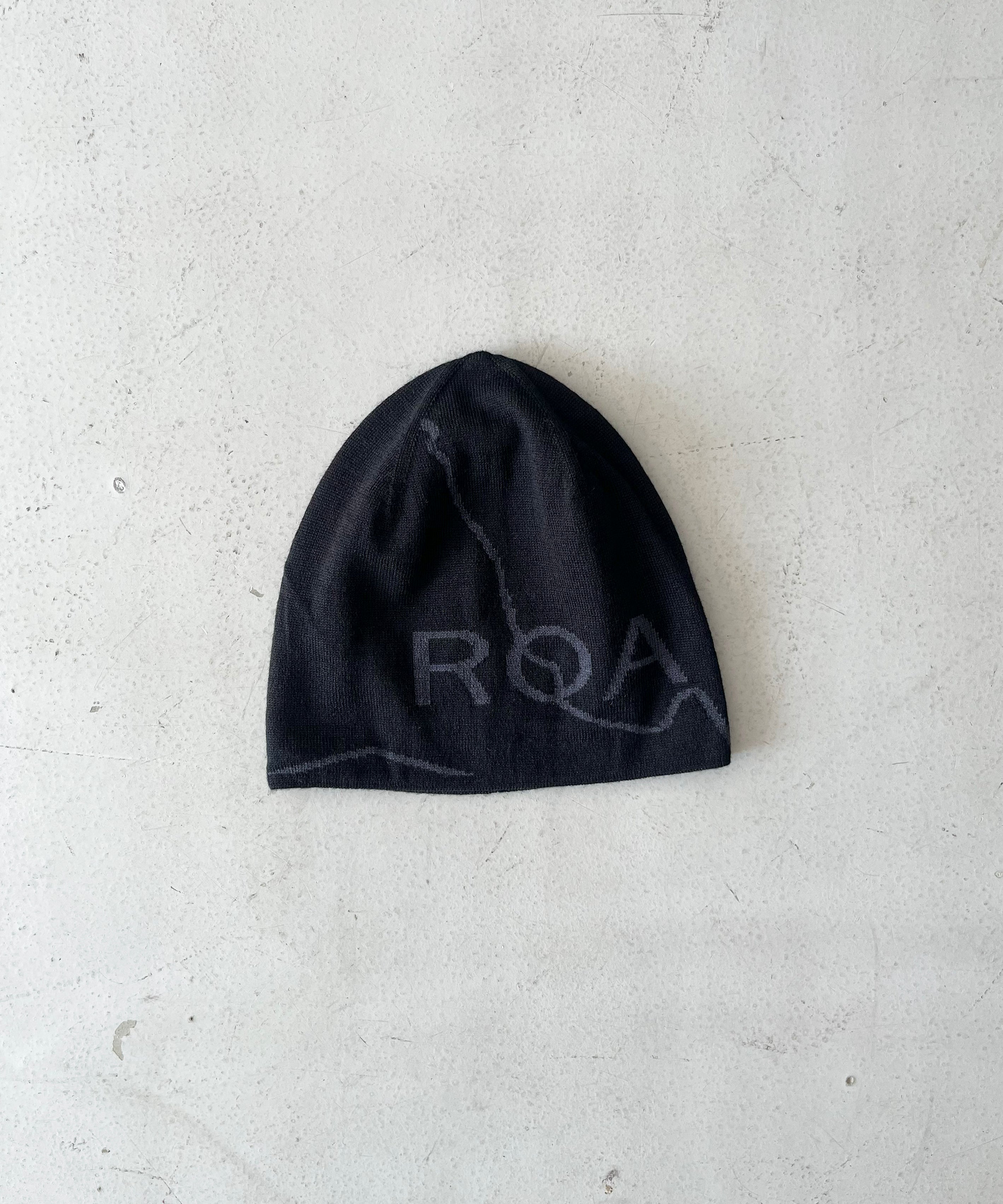 ROA Logo wool beanie "GREY"