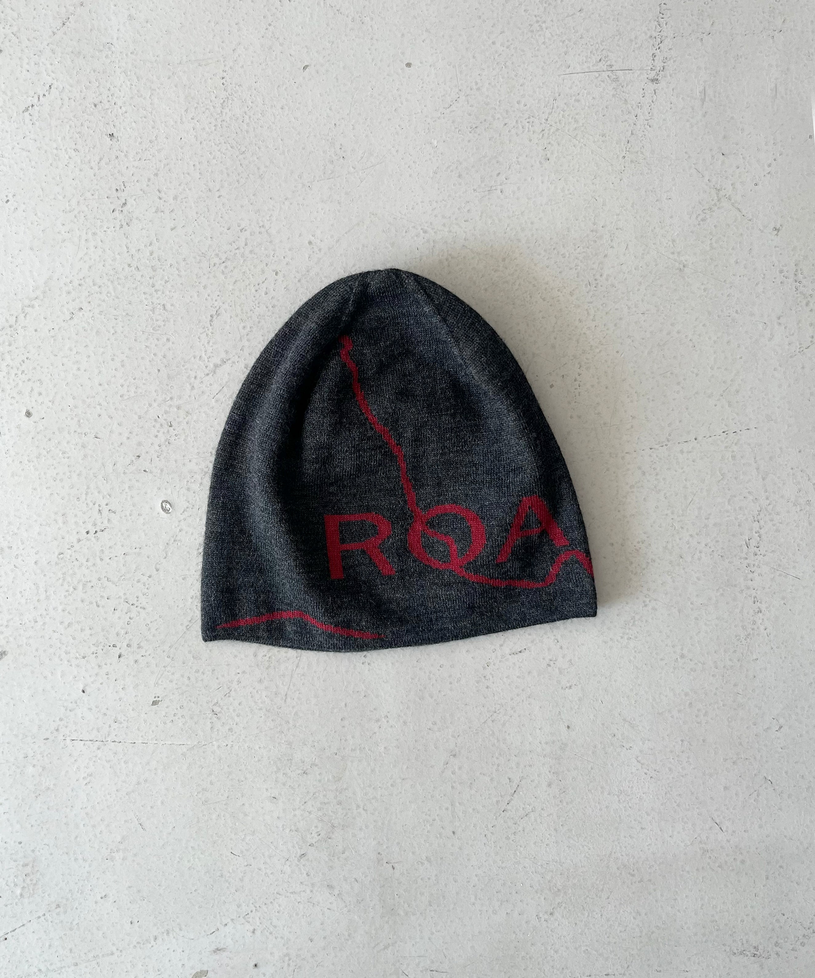 ROA Logo wool beanie "BROWN"