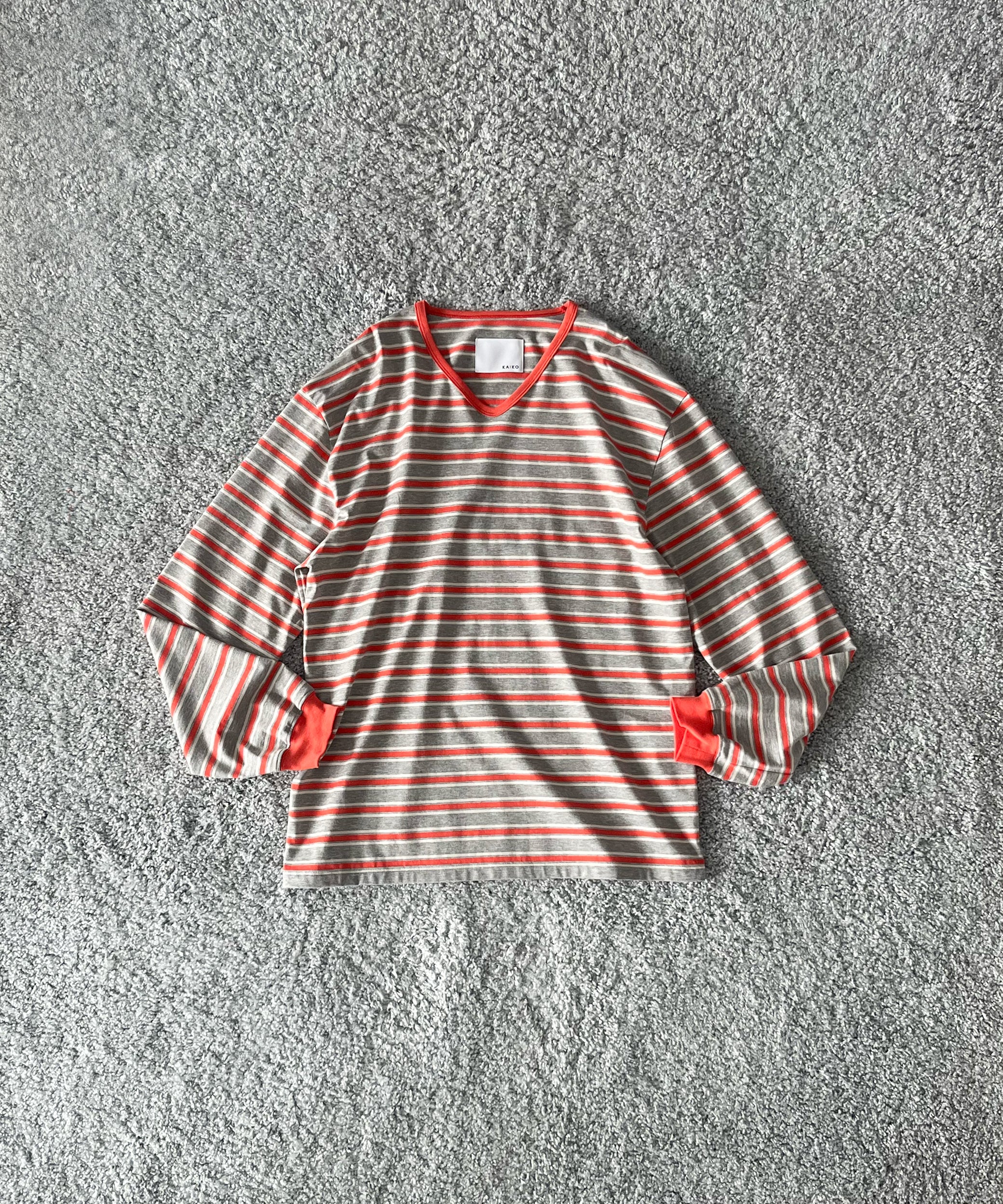 KAIKO V neck border l/s t-shirt “RED”