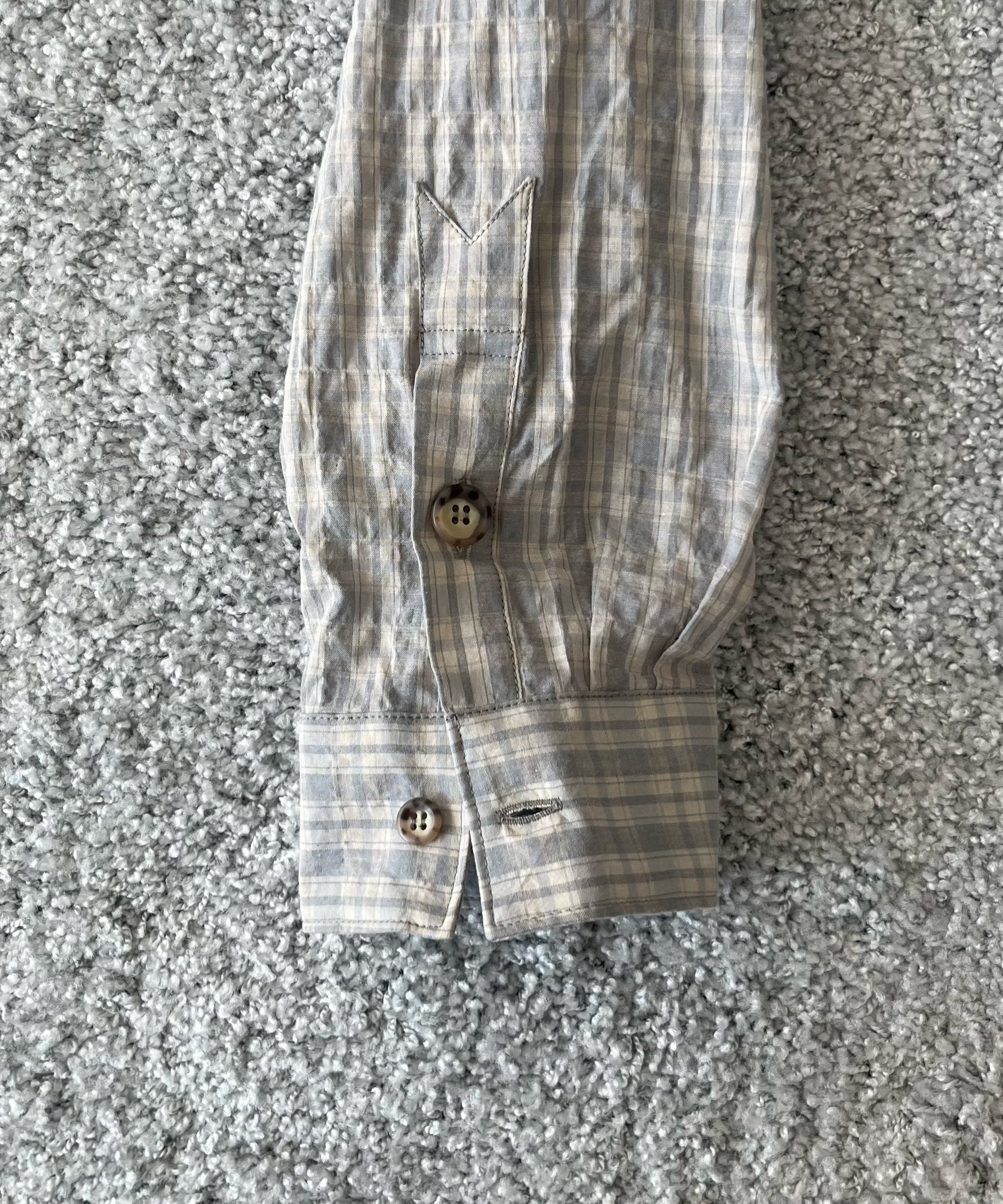 D.W.W.W Notch puffy "GRAY"