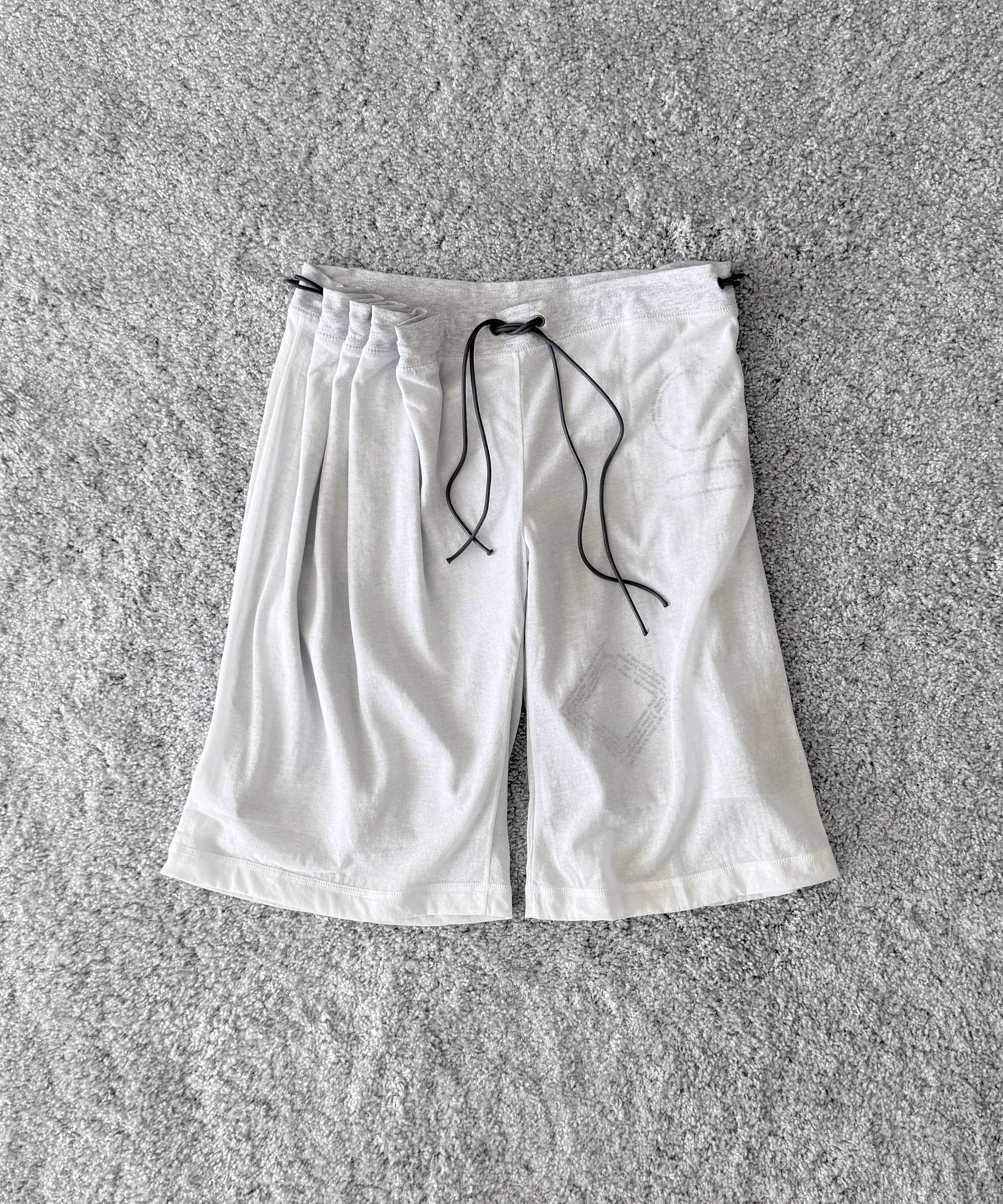 ULIKASANCTUS Curtain half pants "WHITE"