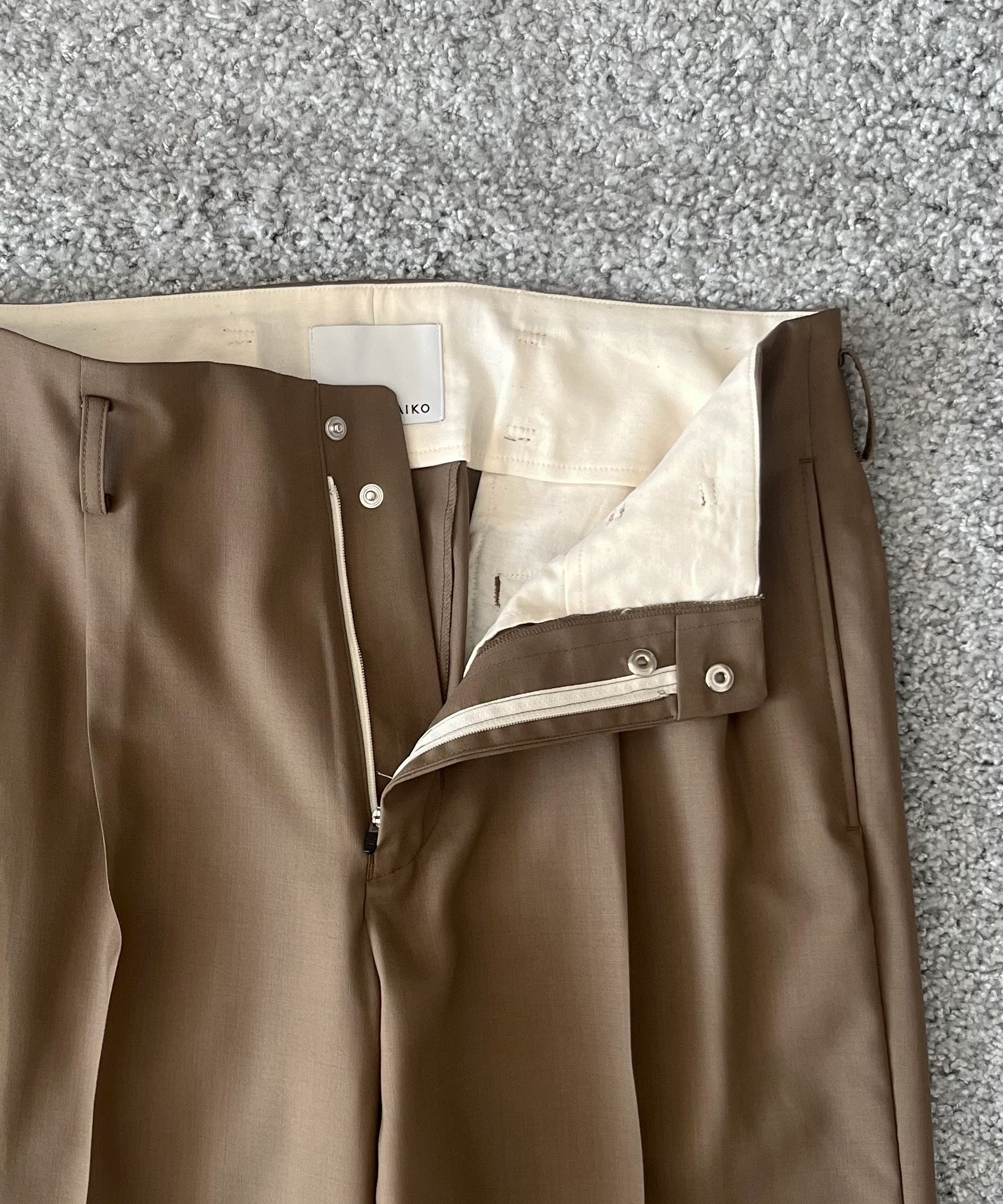 KAIKO Wool wide slacks "L.BROWN"