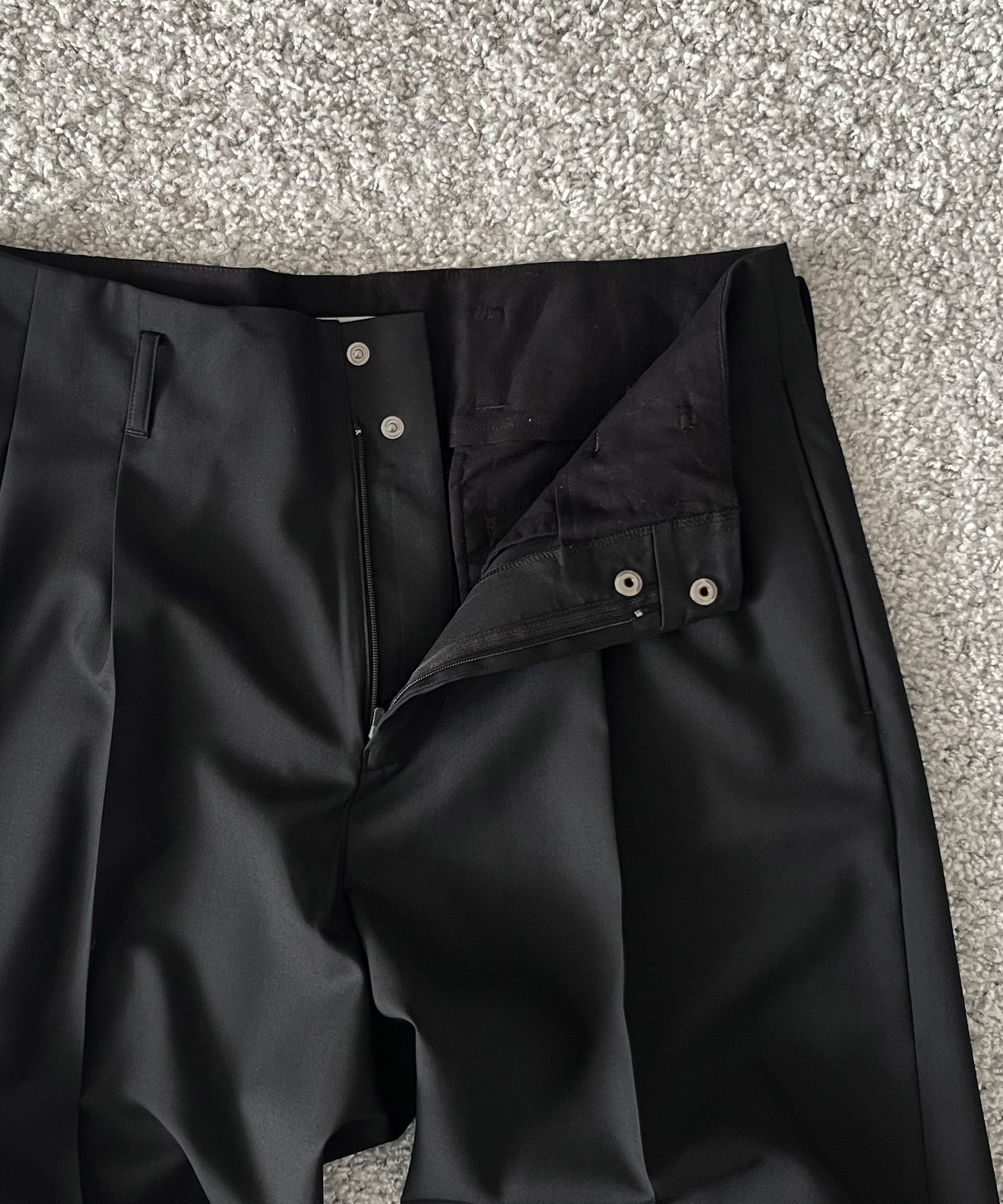 KAIKO Wool wide slacks "BLACK"