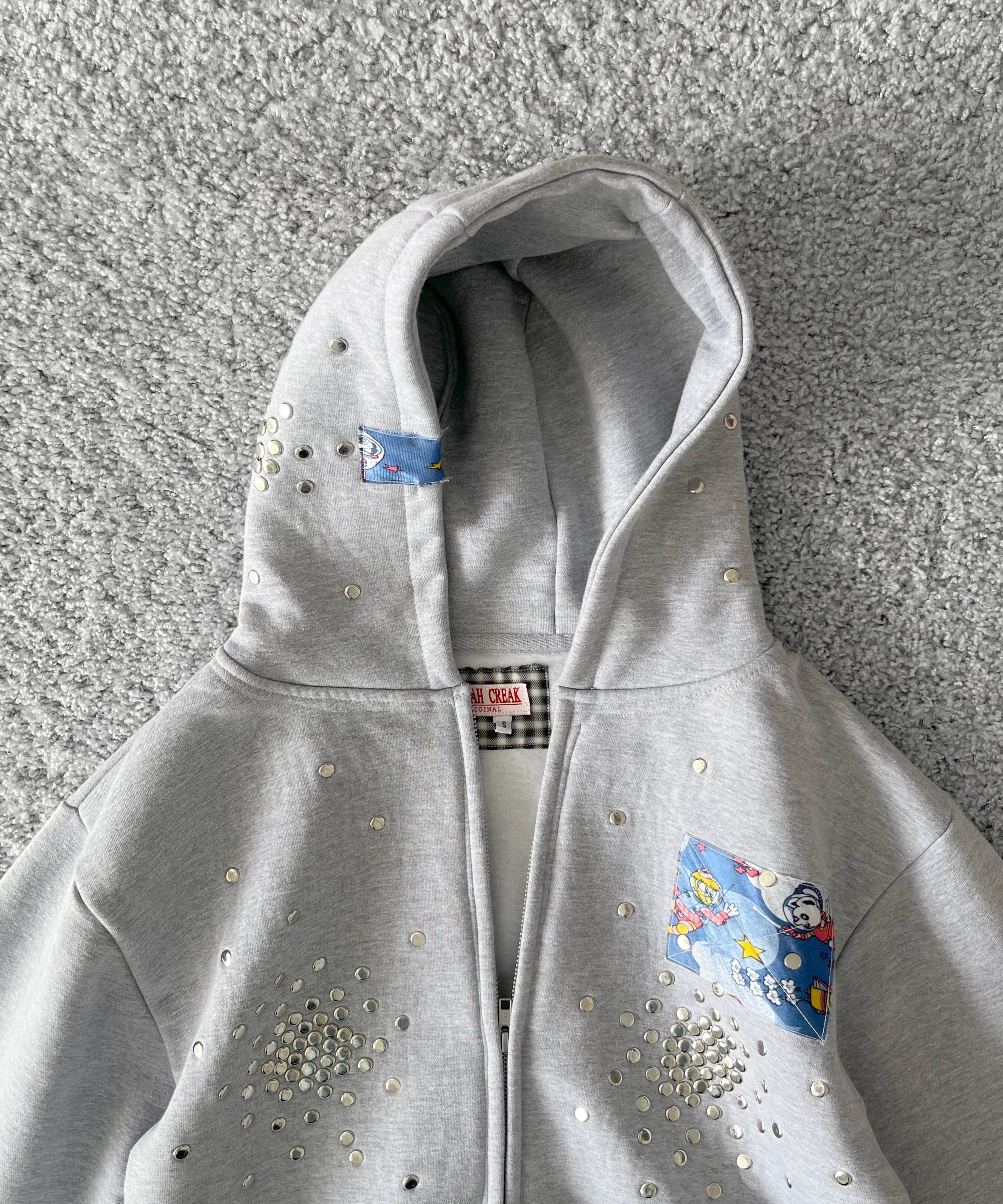 HANNAH CREAK Studded hoodie double zip "GRAY"