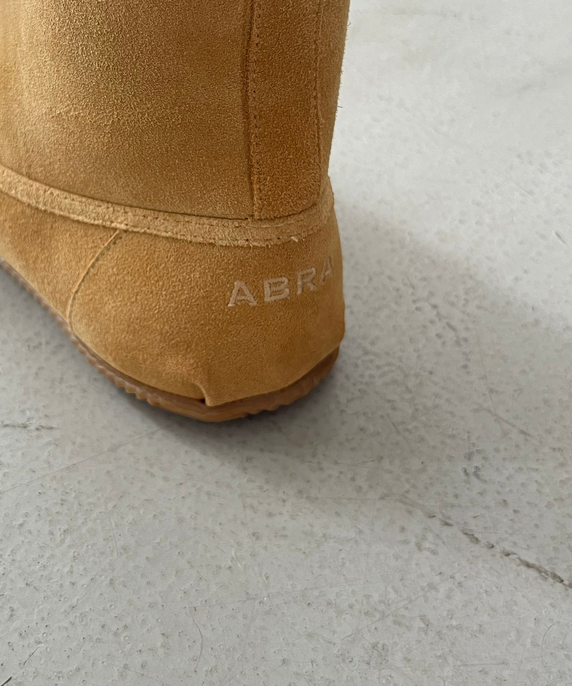 ABRA Tall baby boot "BEIGE SUEDE"