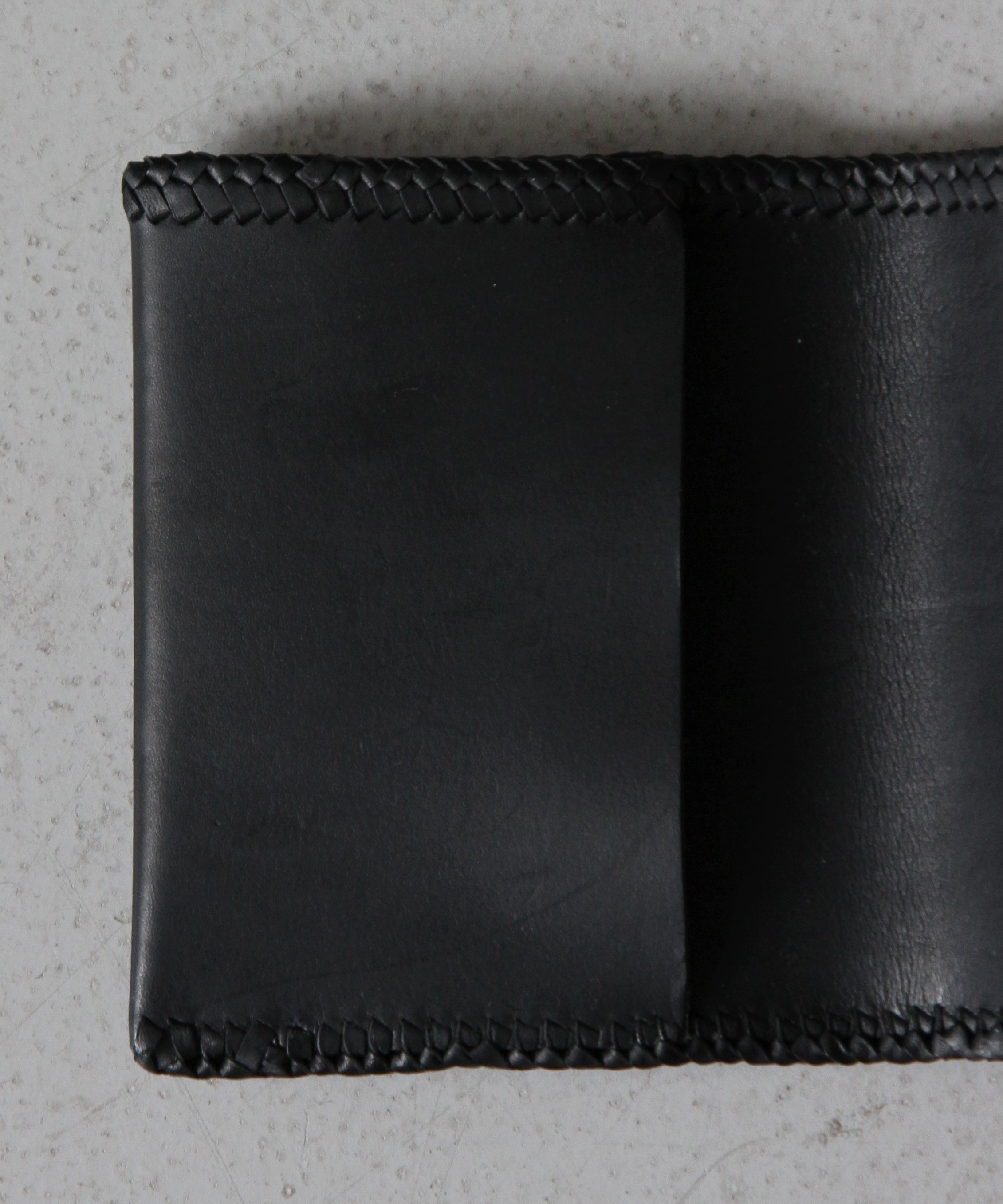 Aeta Vt braiding billfold "BLACK"