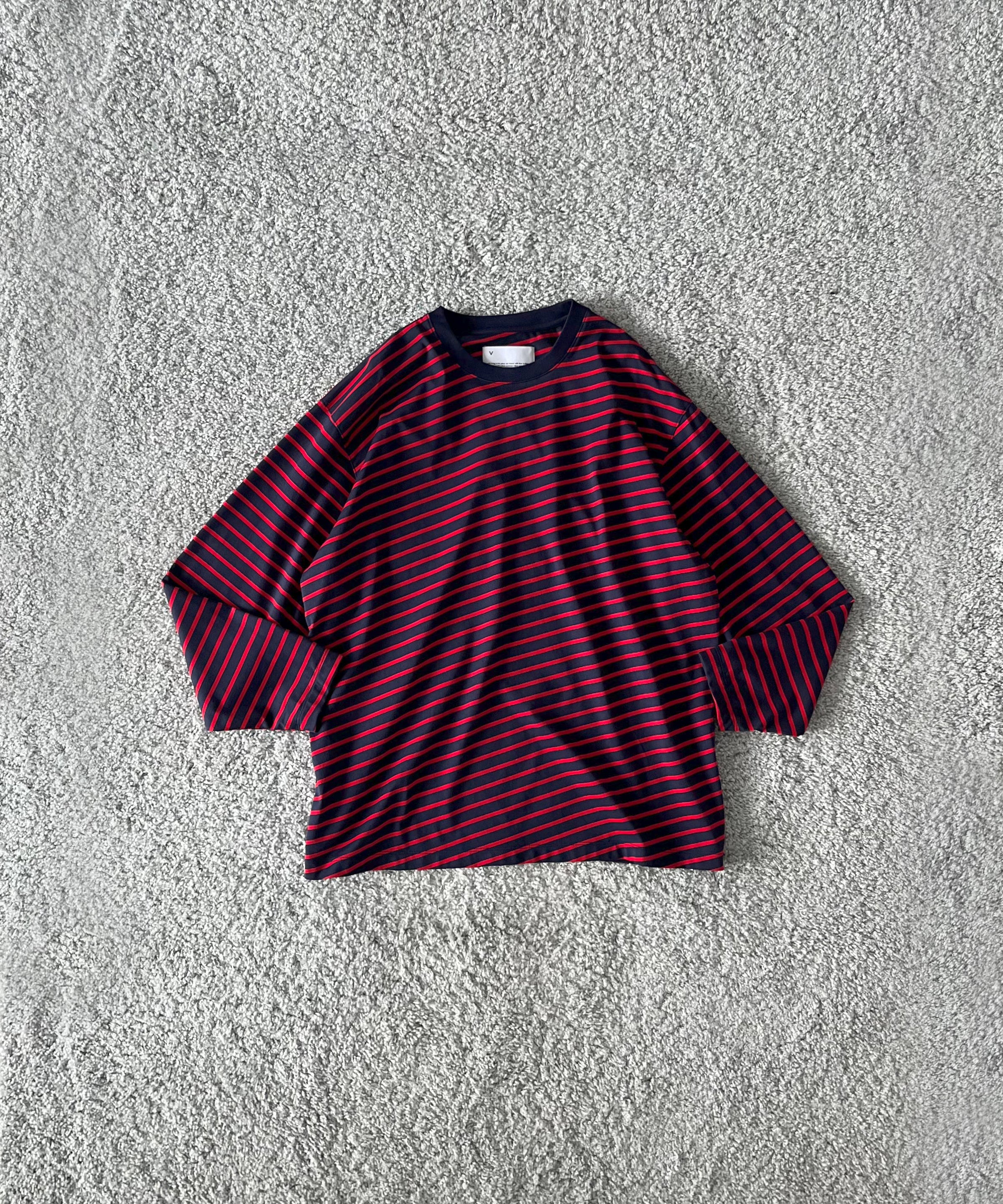 VOAAOV Border l/s tee "NAVY / RED"