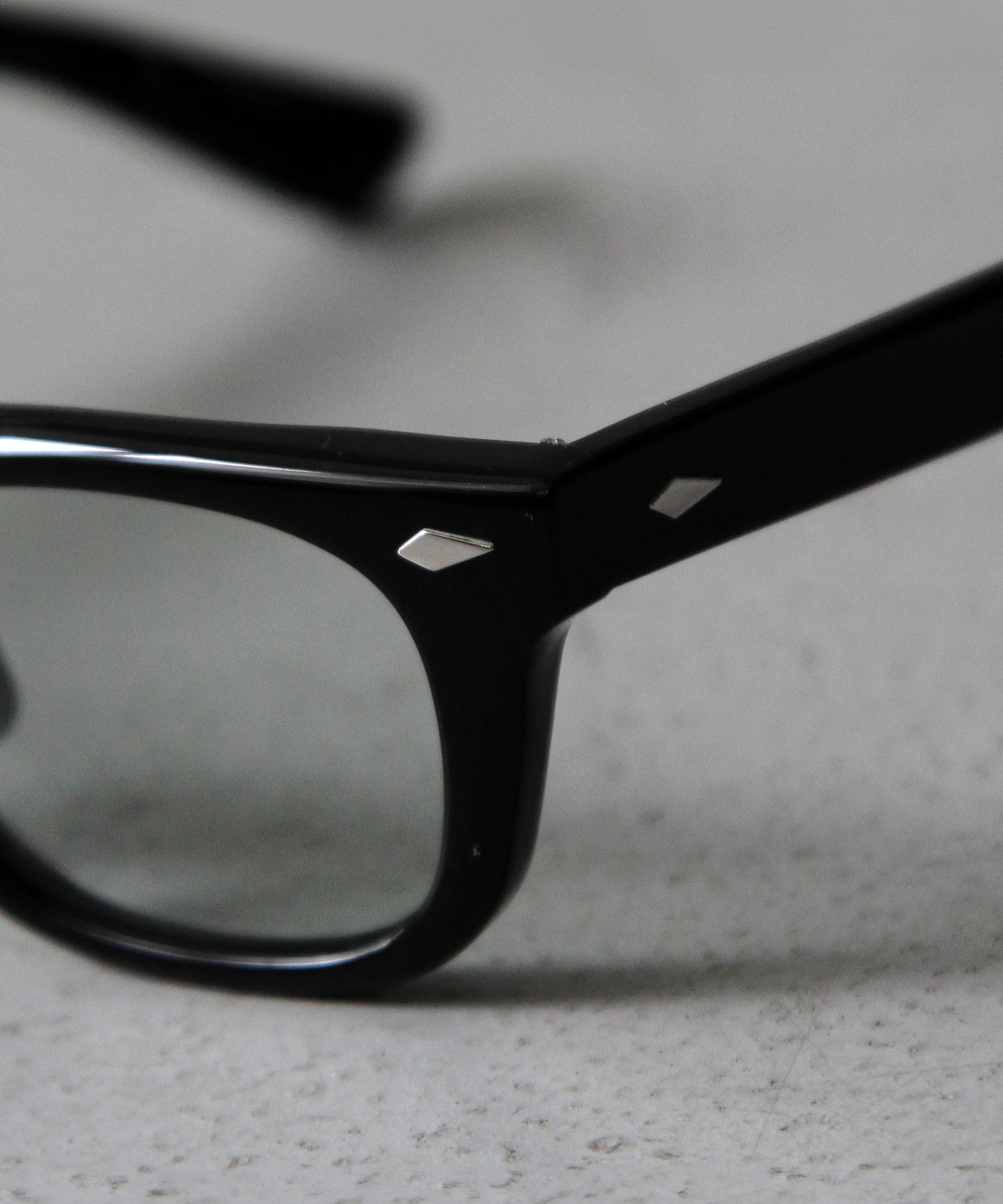 NOCHINO OPTICAL "Onda" "GLOSS BLACK × GREY GREEN TO D.GREY"