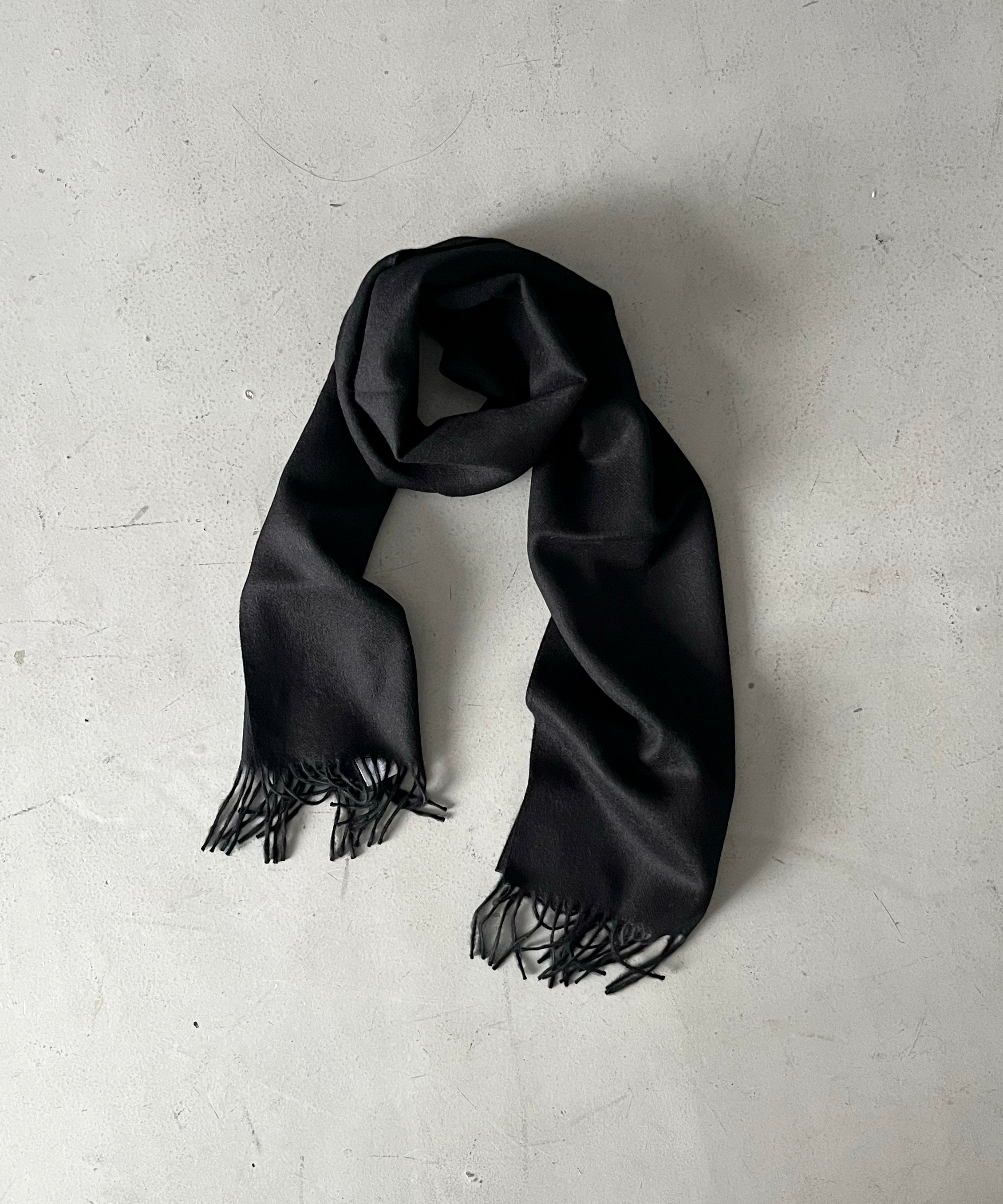 The Inoue Brothers Brushed scarf "GREIGE"