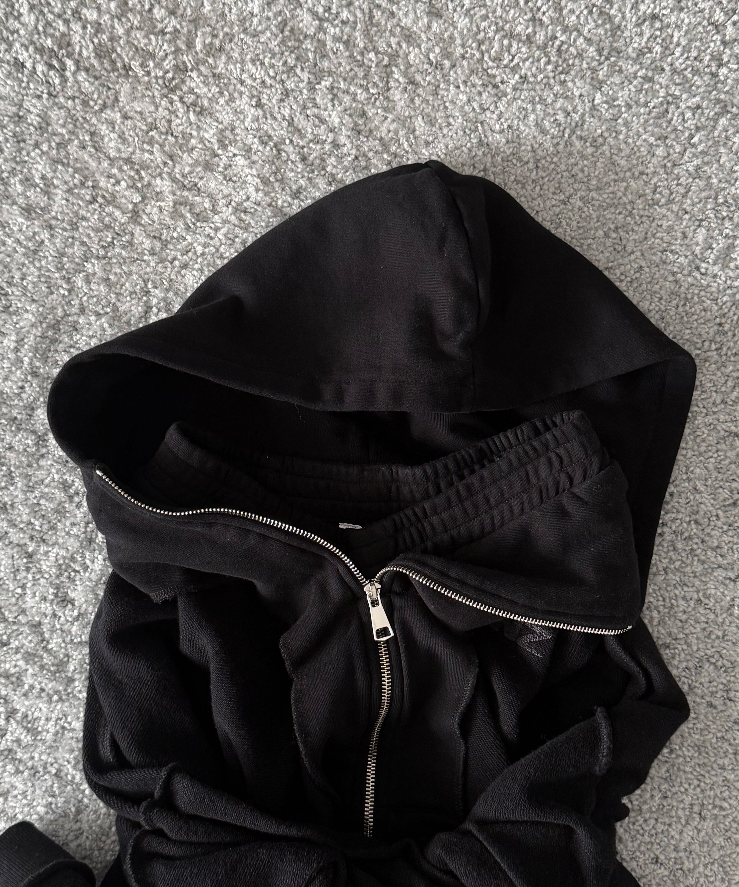 NATASHA ZINKO Hoodie-skirt hybride "BLACK"