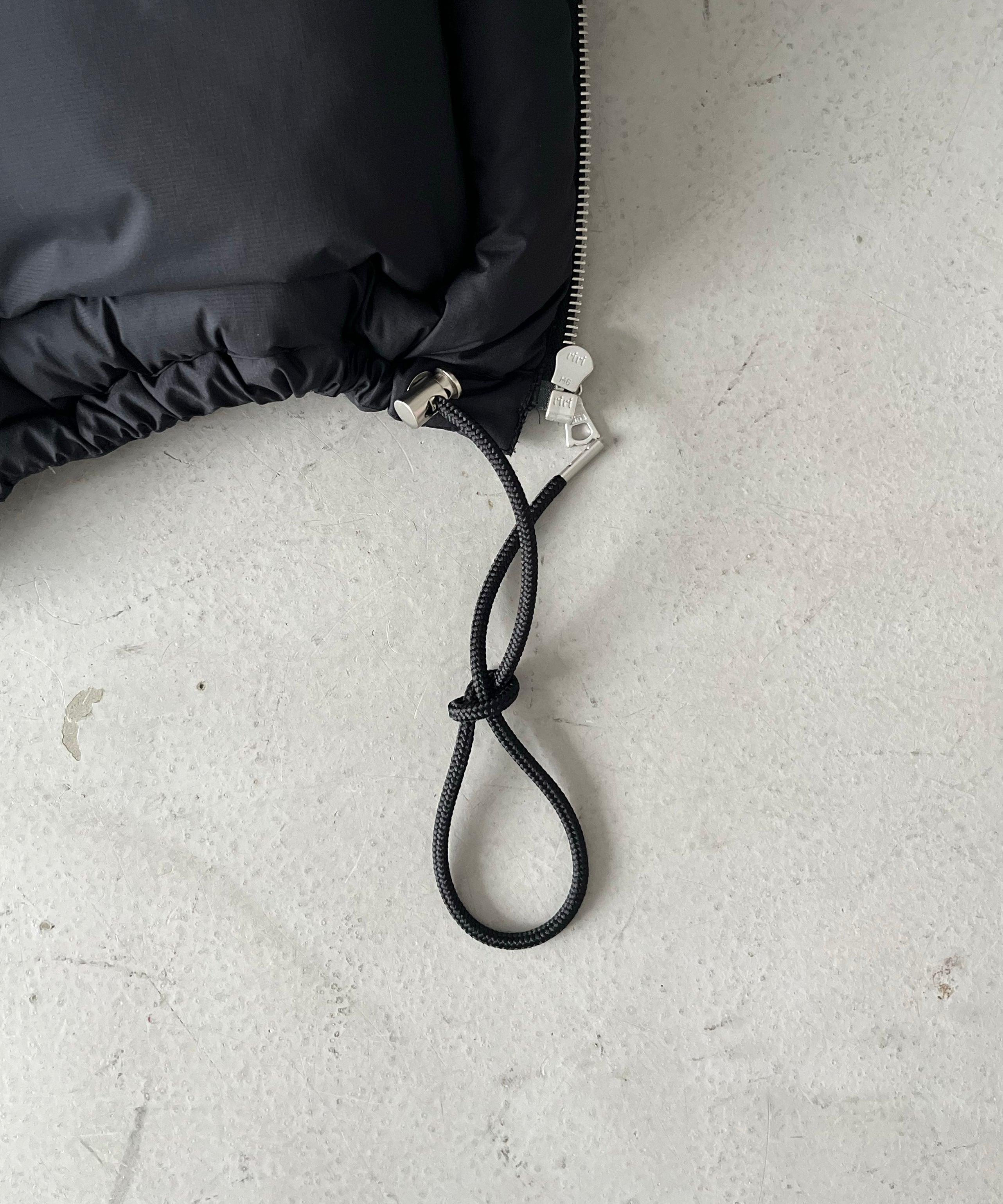 AURALEE Super light nylon ripstop down blouson "BLACK"