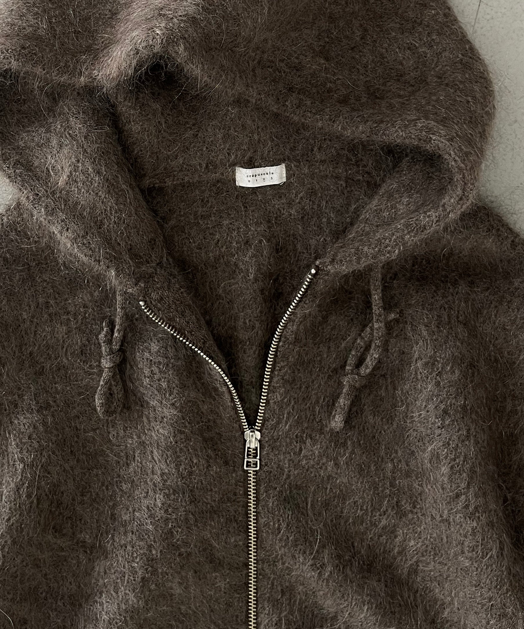 【EXCLUSIVE】crepuscule Mohair zip parka "BROWN"