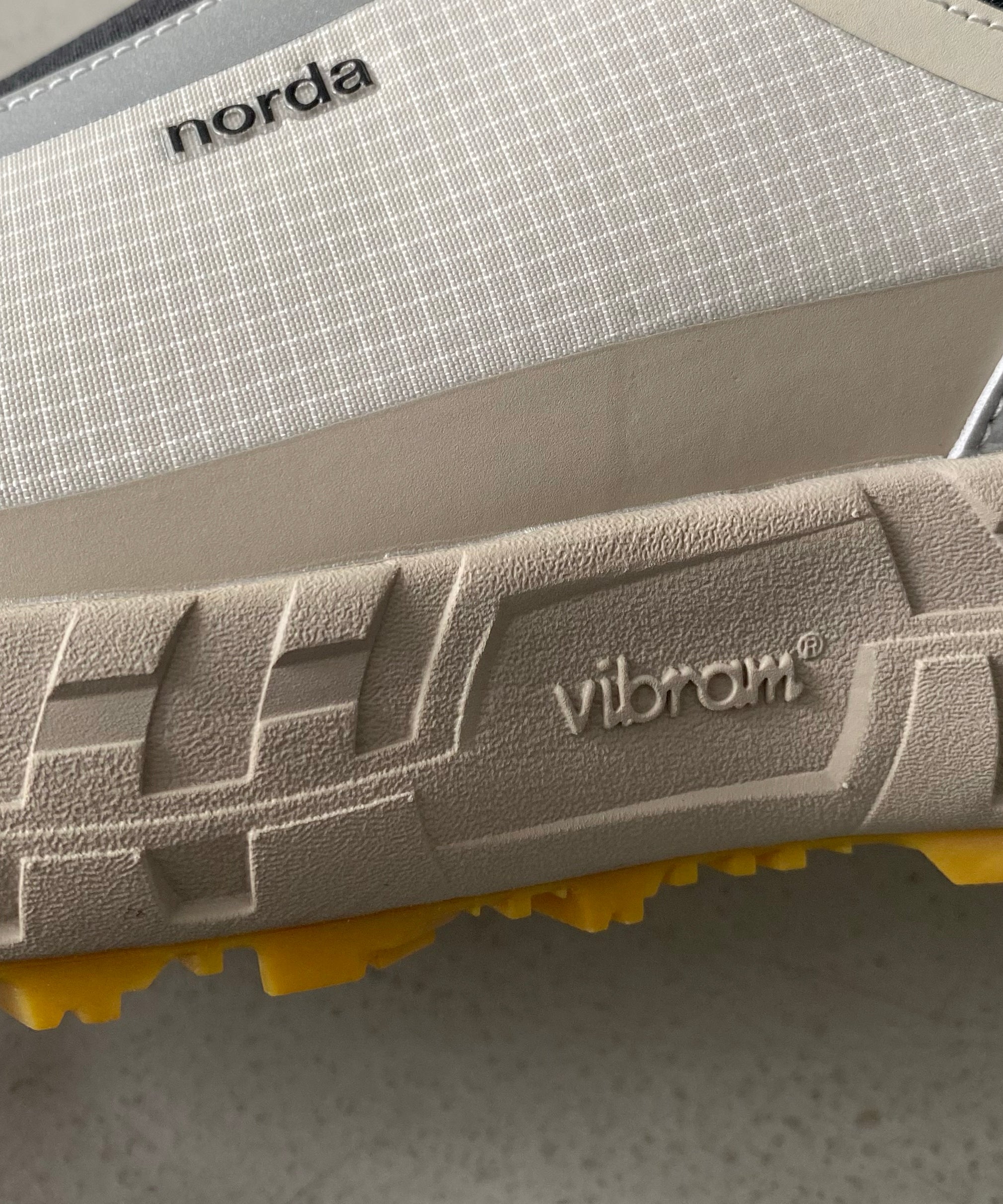 norda Norda 003 m "CINDER"