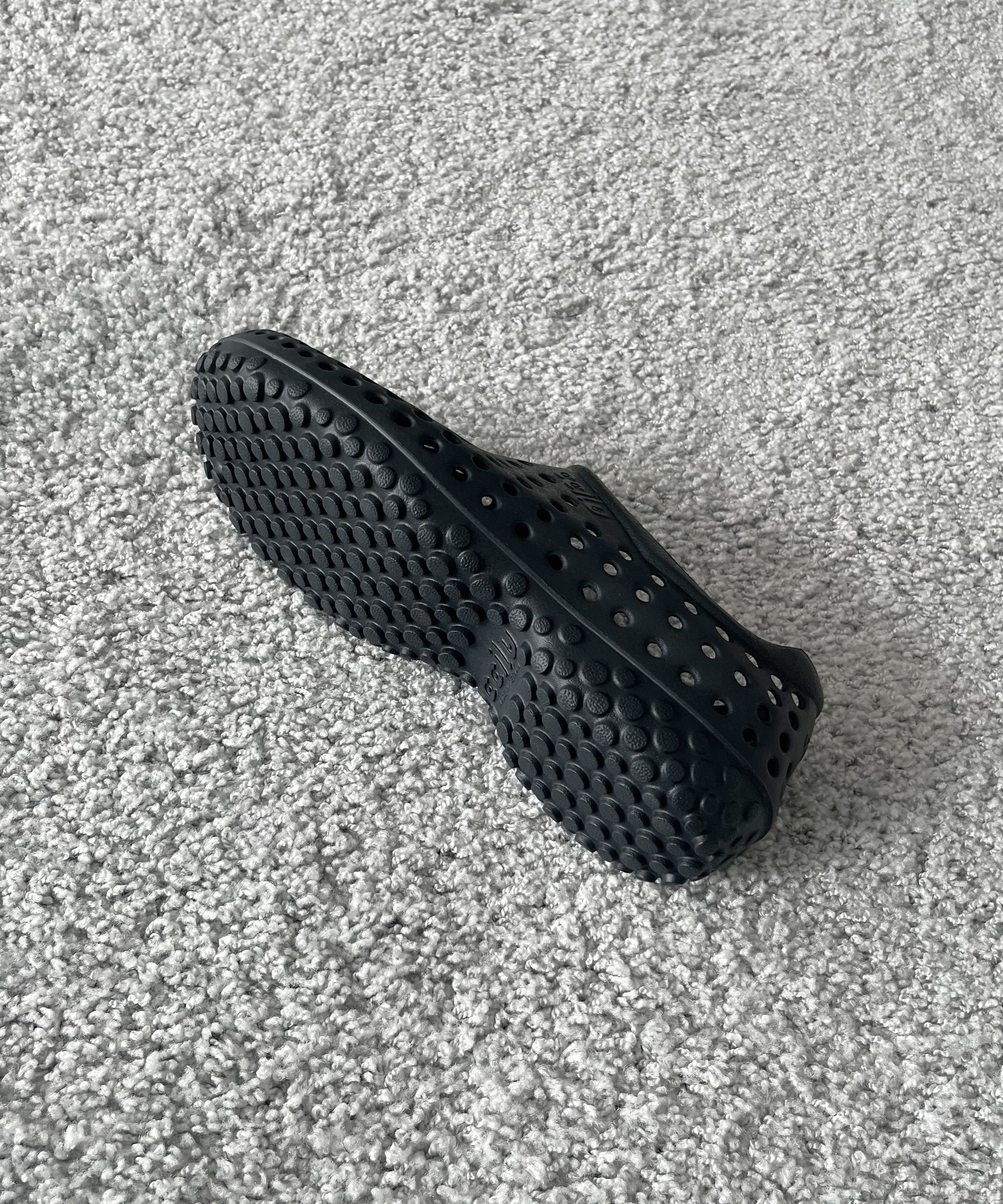ccilu Amazon ace "BLACK"