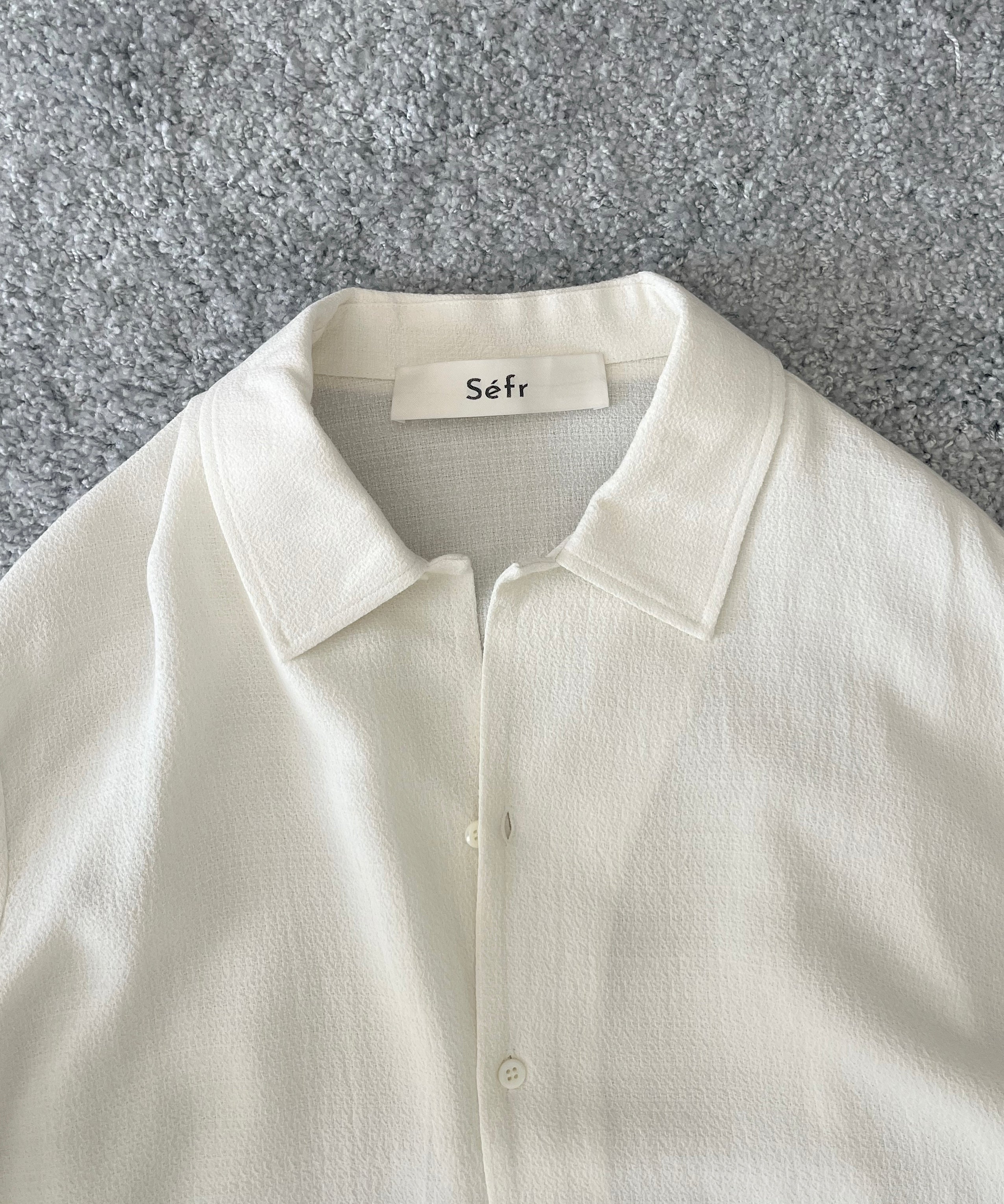 sefr Sense shirt "OFF WHITE CREPE"