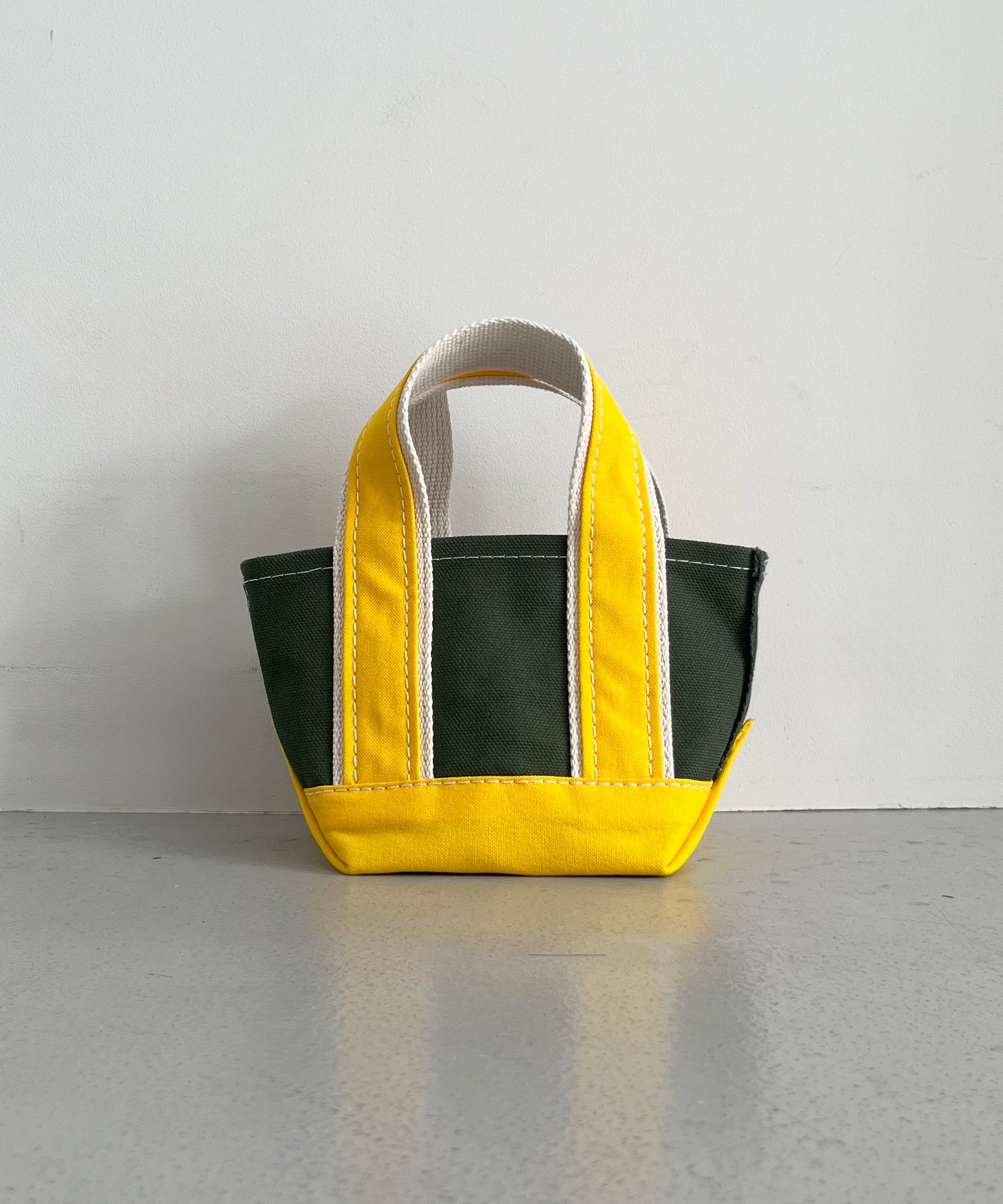 KOOKY ZOO Kooky bag "NAVY×BROWN"