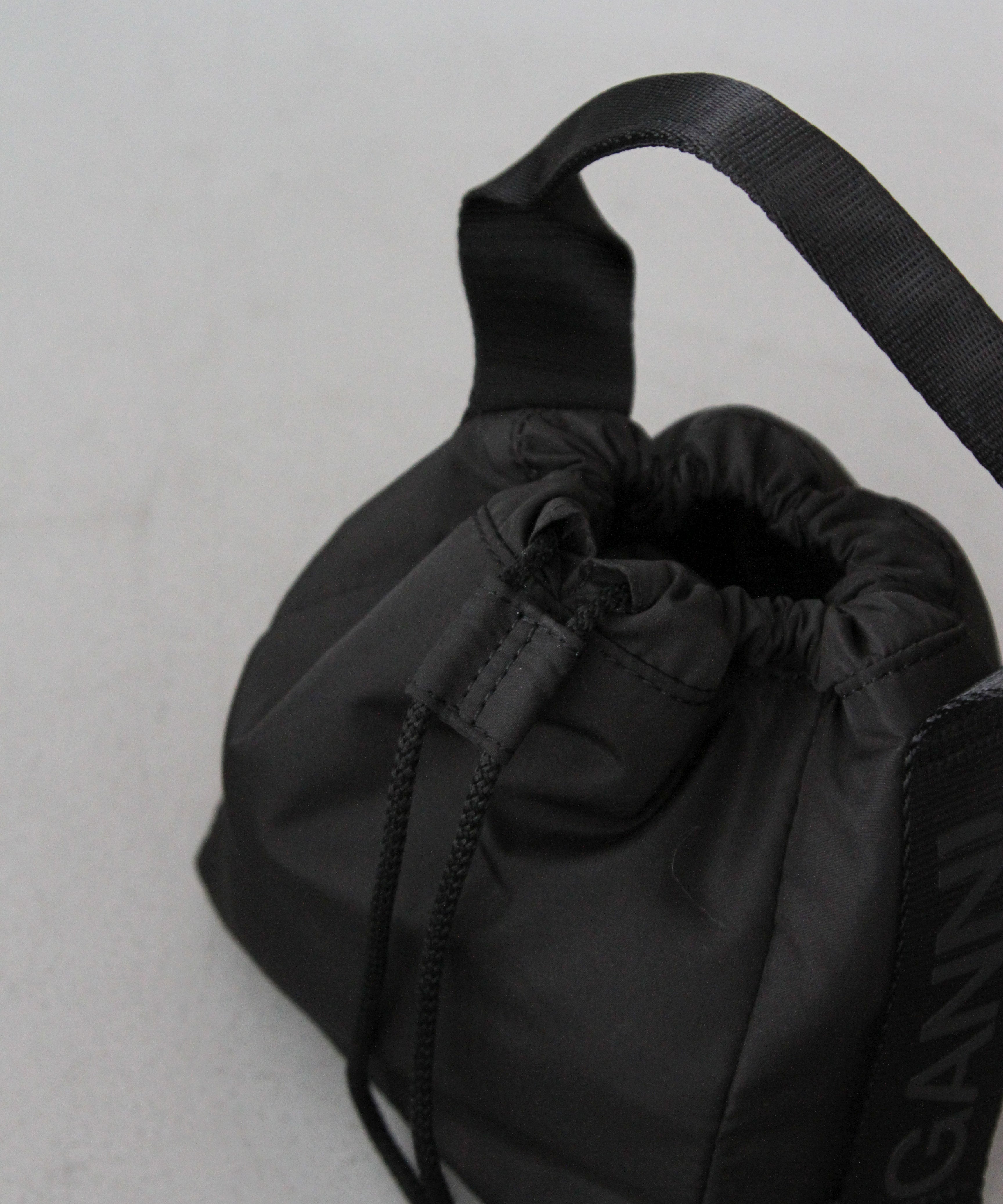 GANNI Recycled tech pouch "BLACK"