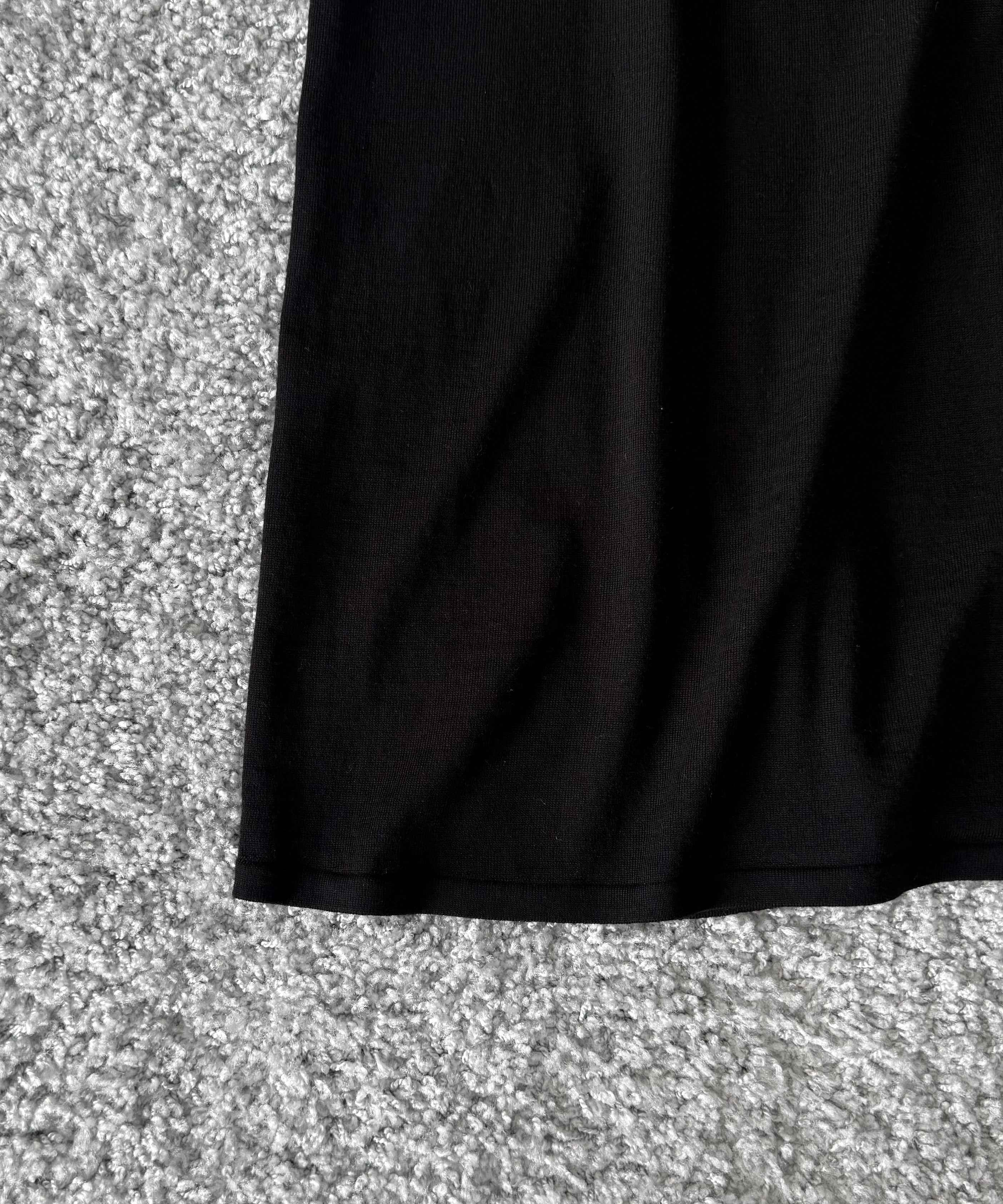 Fax Copy Express Afternoon stretch air ankle-length knit skirt "BLACK"