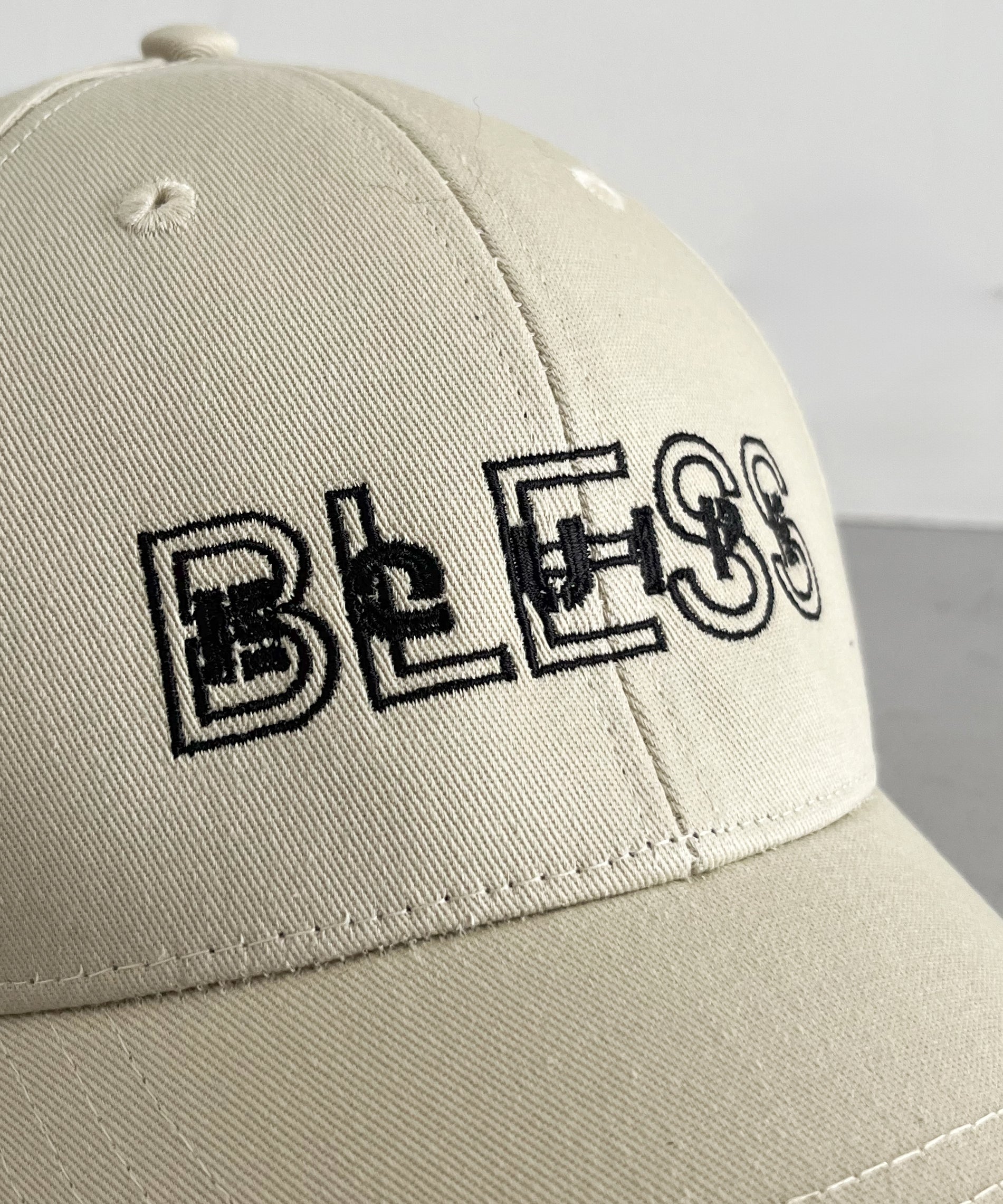 BLESS Be cap "SAND"