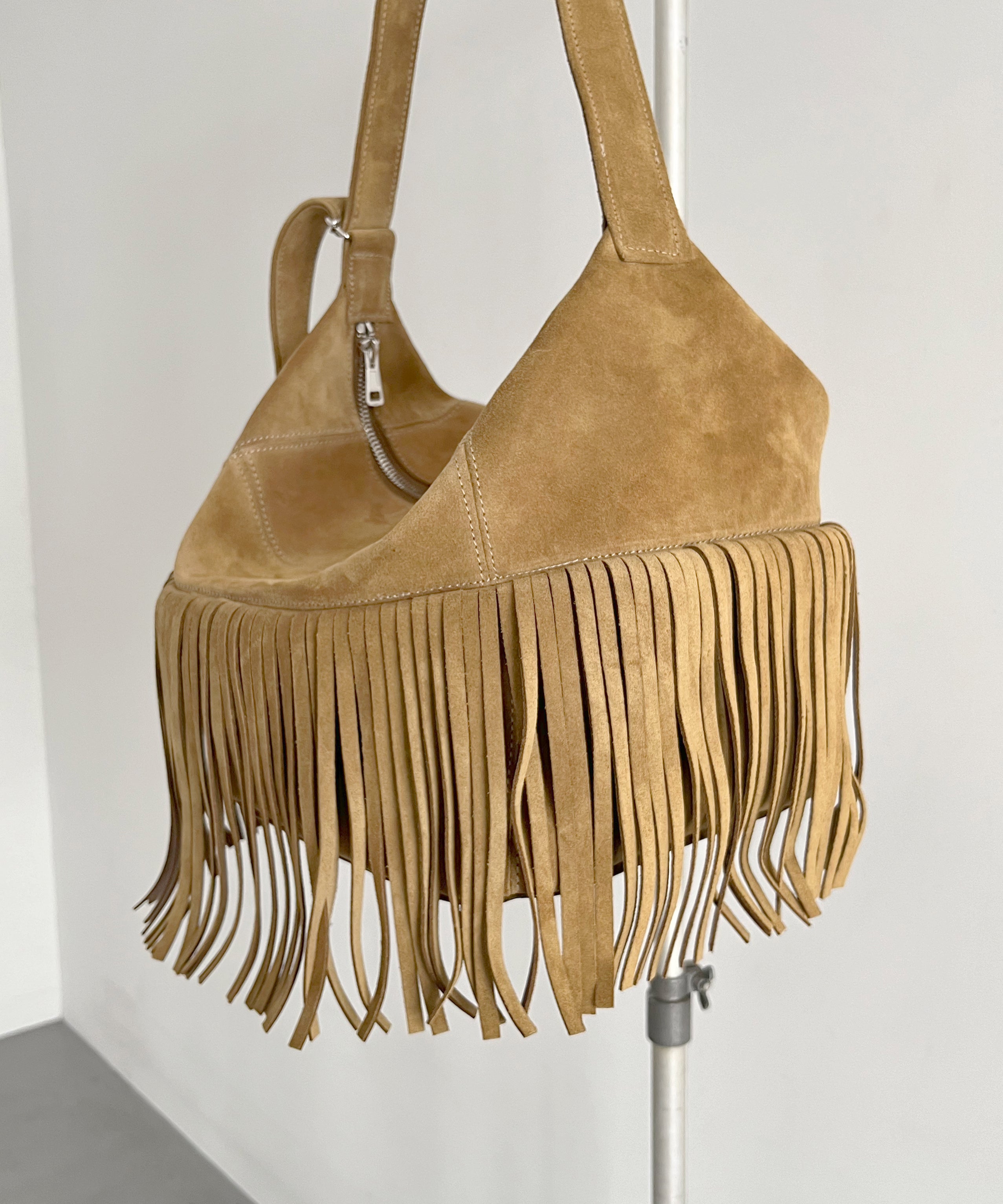 UNUSED Uh0636 leather bag "CAMEL"