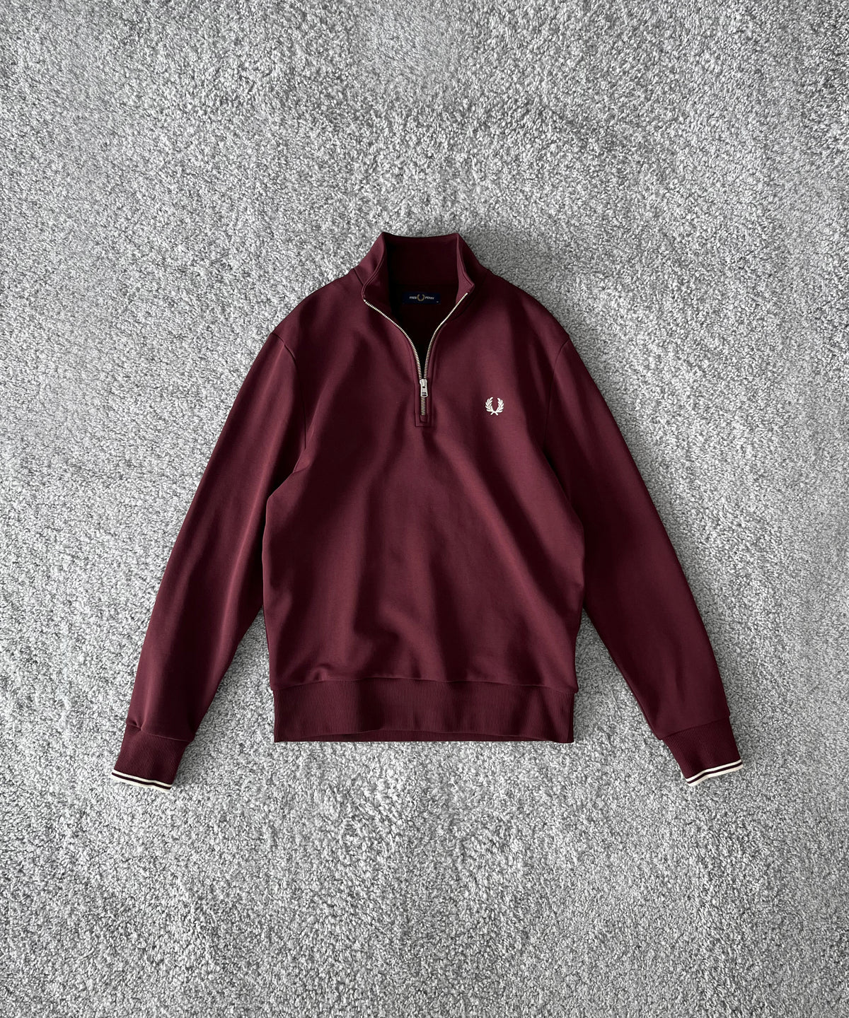 FRED PERRY Half zip sweatshirt "OXBLOOD / ECRU"