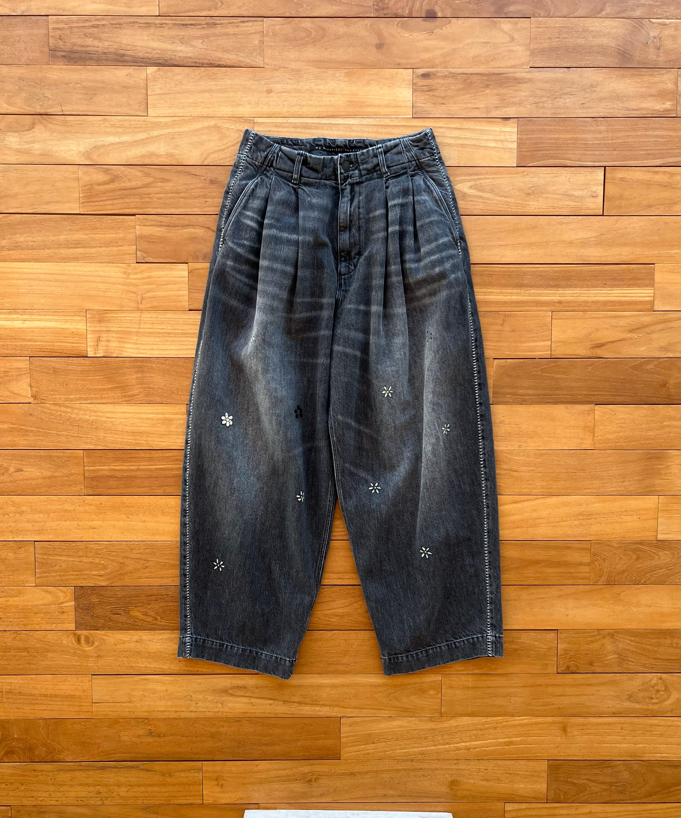 my beautiful landlet Tucked wide denim pants "BLACK"