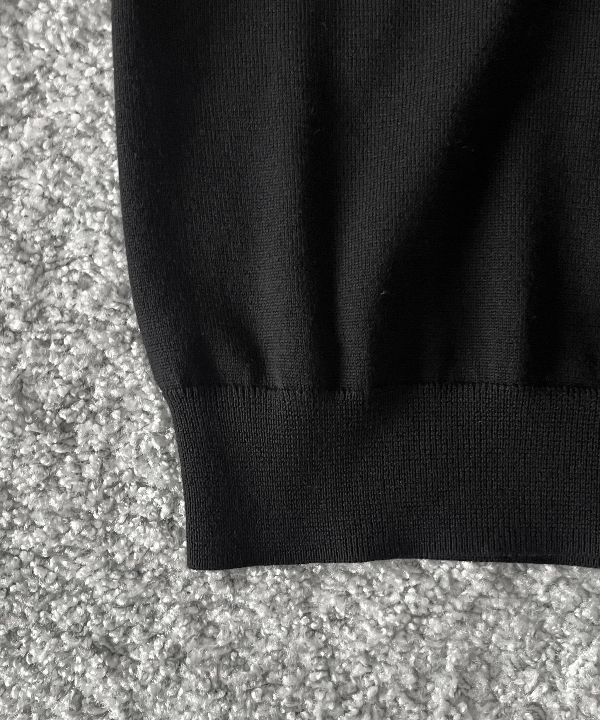 FRED PERRY Classic v neck jumper "BLACK"