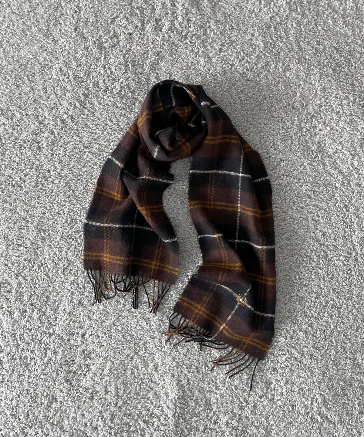 FRED PERRY Lambswool scarf “RICH BROWN"