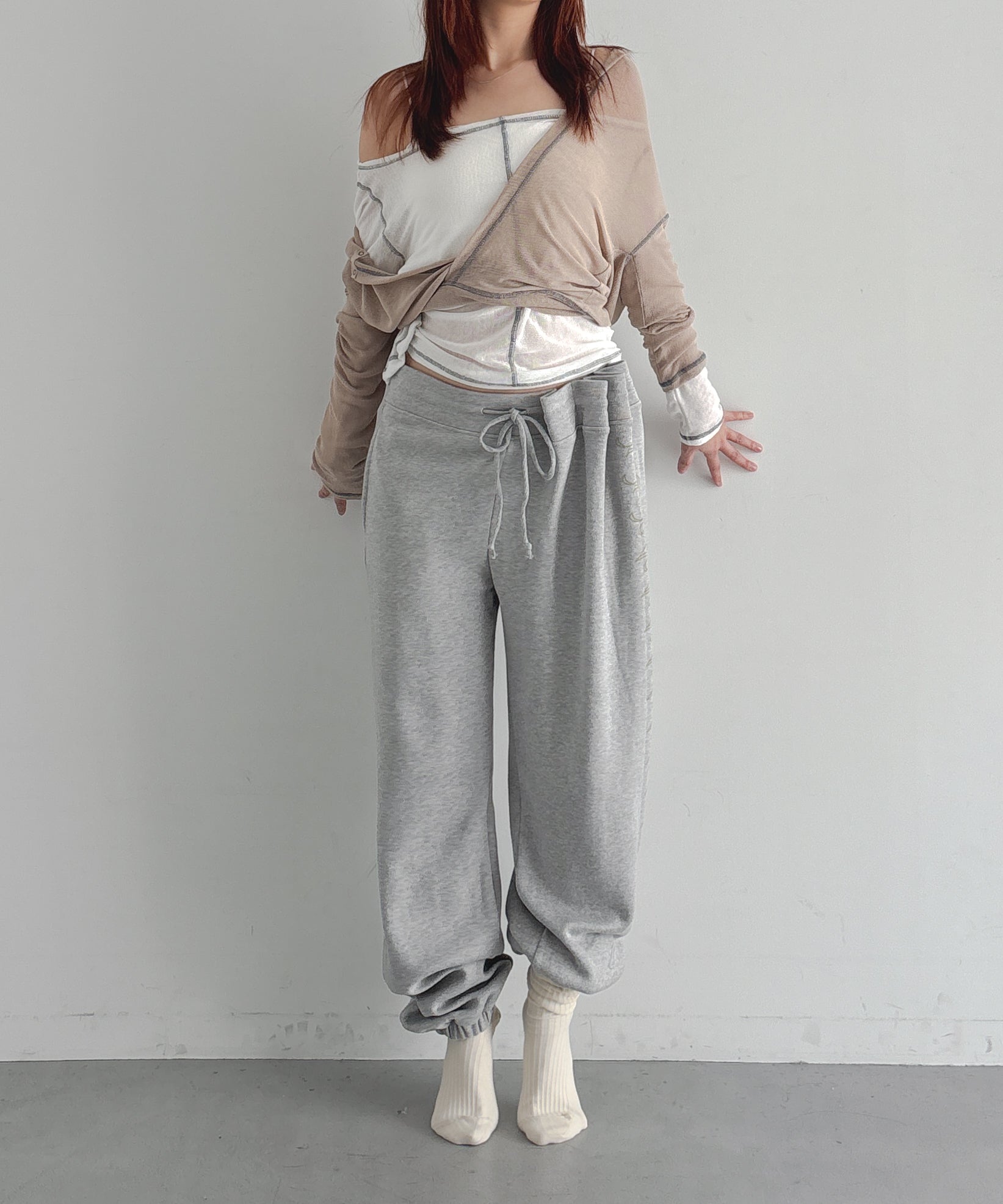 ULIKASANCTUS Back flare mesh top "BEIGE"