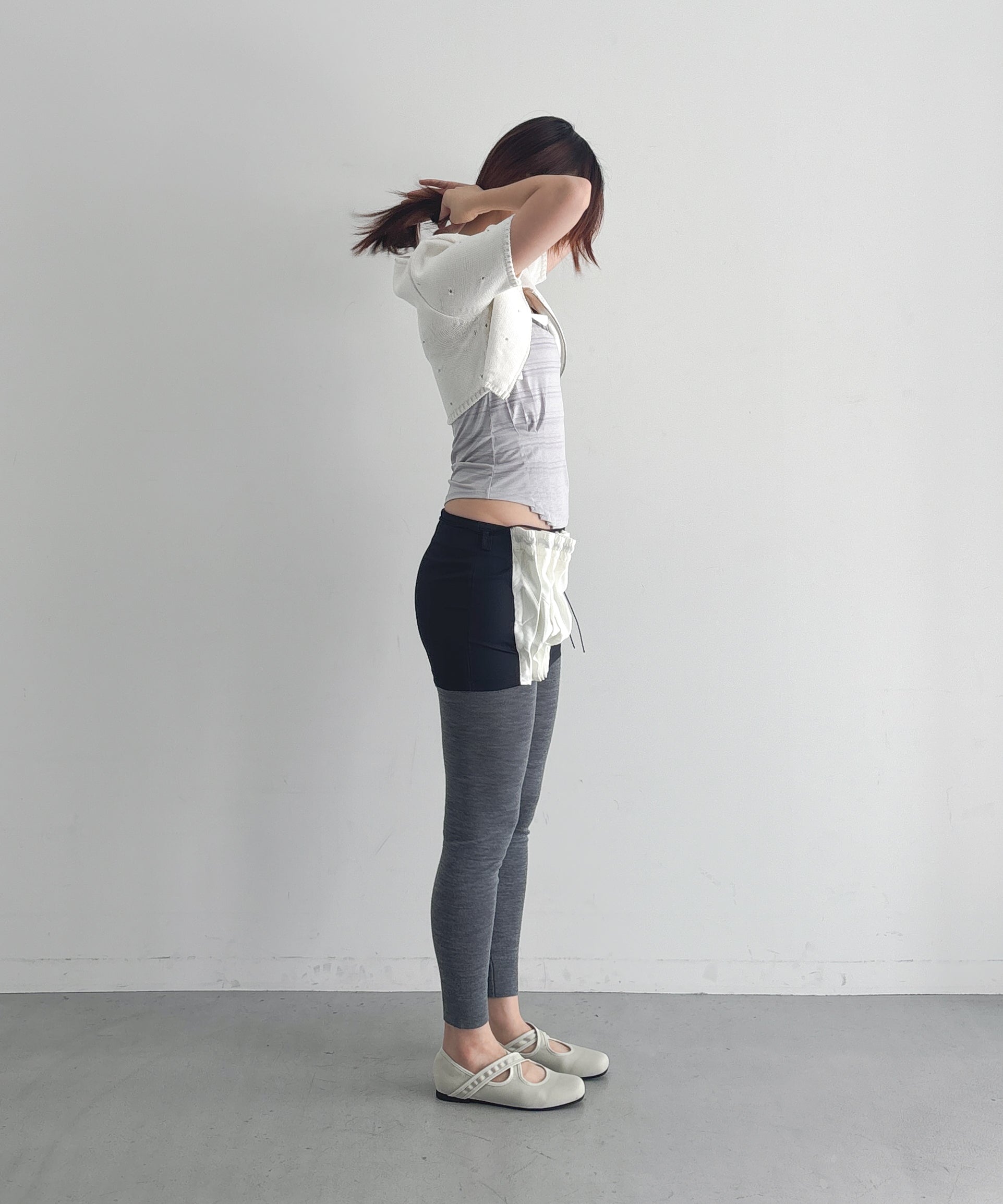 ULIKASANCTUS Hole cropped cardigan "WHITE"